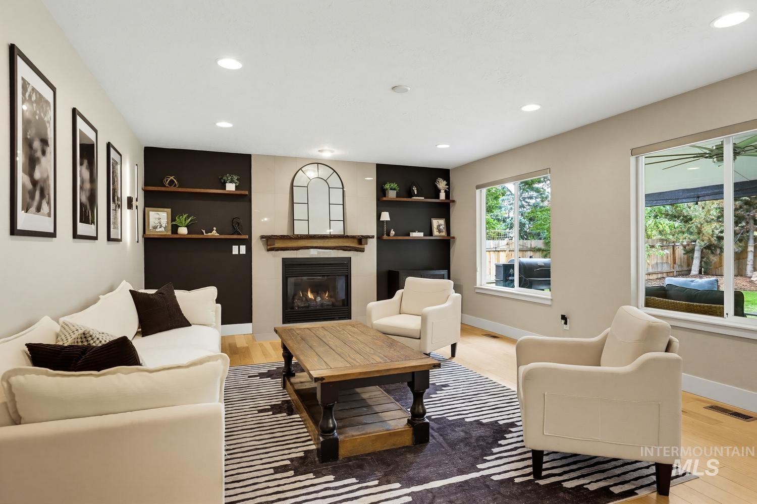 369 S Winthrop Way, Boise, Idaho 83709, 5 Bedrooms, 3 Bathrooms, Residential For Sale, Price $725,000,MLS 98992404