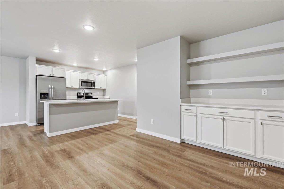 12475 W Victory Rd, Boise, Idaho 83709-3772, 3 Bedrooms, 2.5 Bathrooms, Residential For Sale, Price $415,990,MLS 98992405