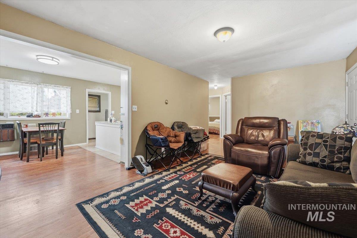 1060 F St W, Vale, Oregon 97918-1430, 3 Bedrooms, 1.5 Bathrooms, Residential For Sale, Price $259,900,MLS 98992406