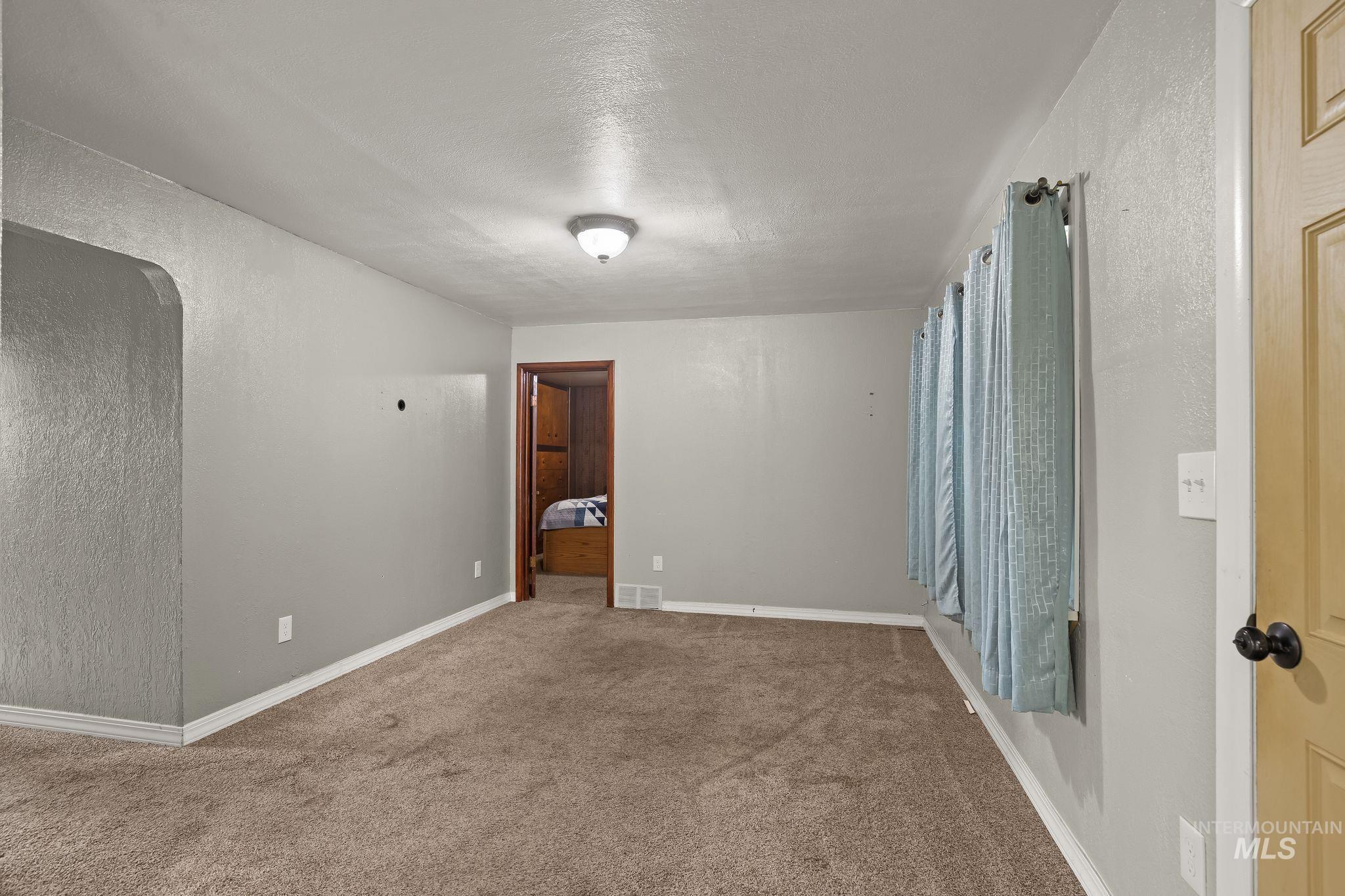 2255 Appleside Blvd, Clarkston, Washington 99403, 2 Bedrooms, 1 Bathroom, Residential For Sale, Price $269,000,MLS 98992407