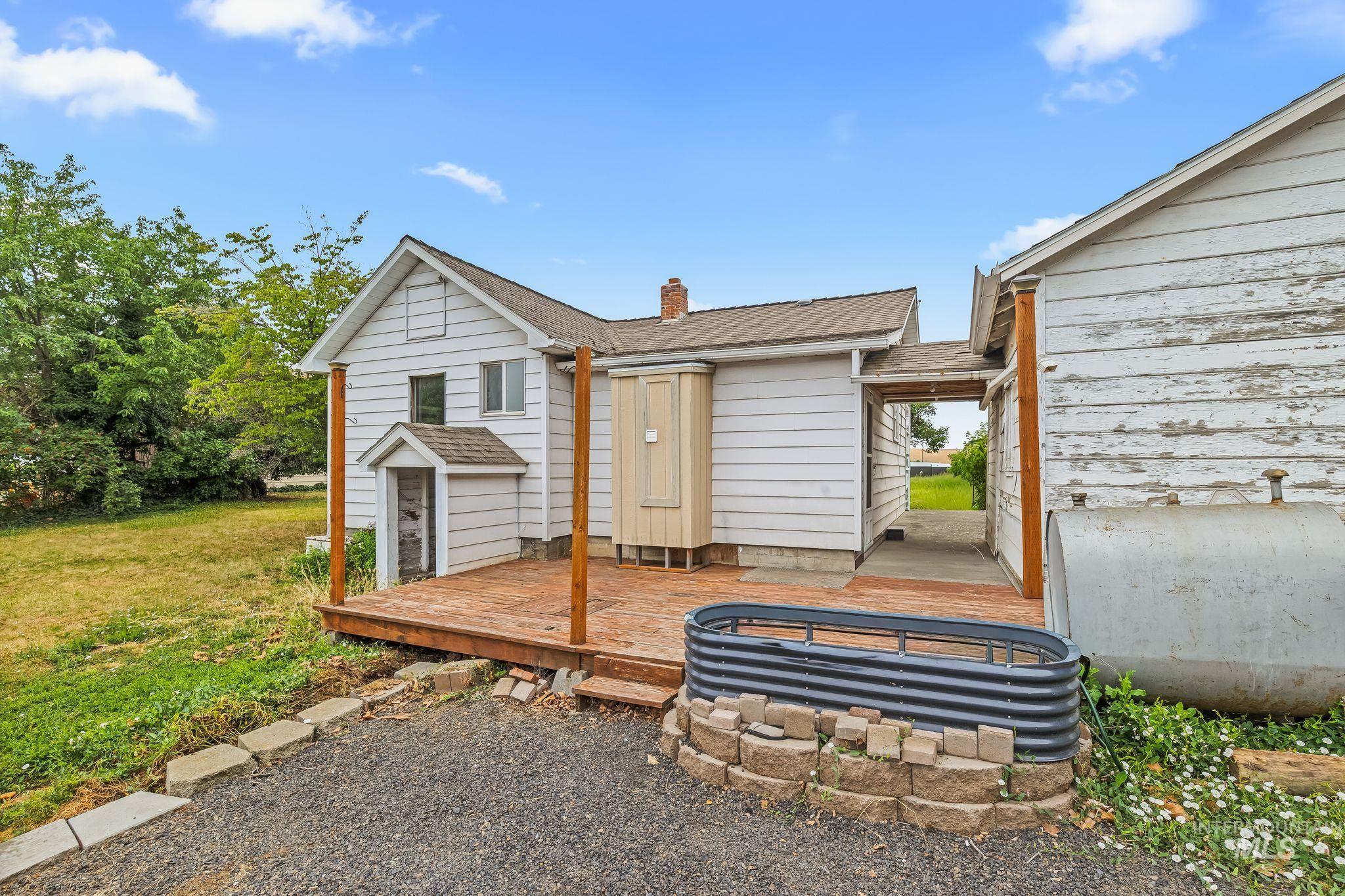 2255 Appleside Blvd, Clarkston, Washington 99403, 2 Bedrooms, 1 Bathroom, Residential For Sale, Price $269,000,MLS 98992407