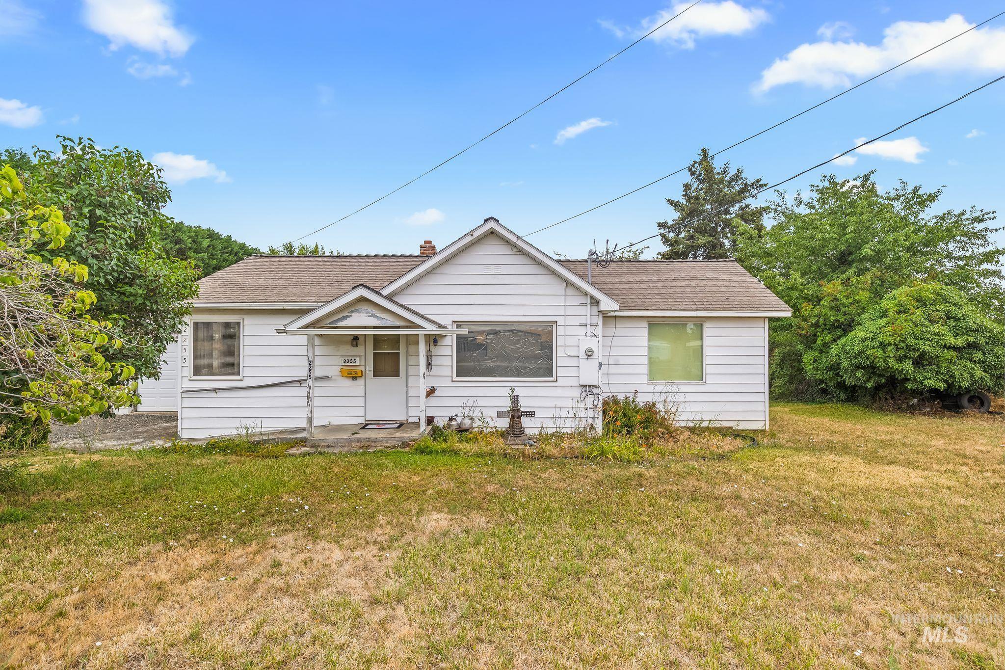 2255 Appleside Blvd, Clarkston, Washington 99403, 2 Bedrooms, 1 Bathroom, Residential For Sale, Price $269,000,MLS 98992407