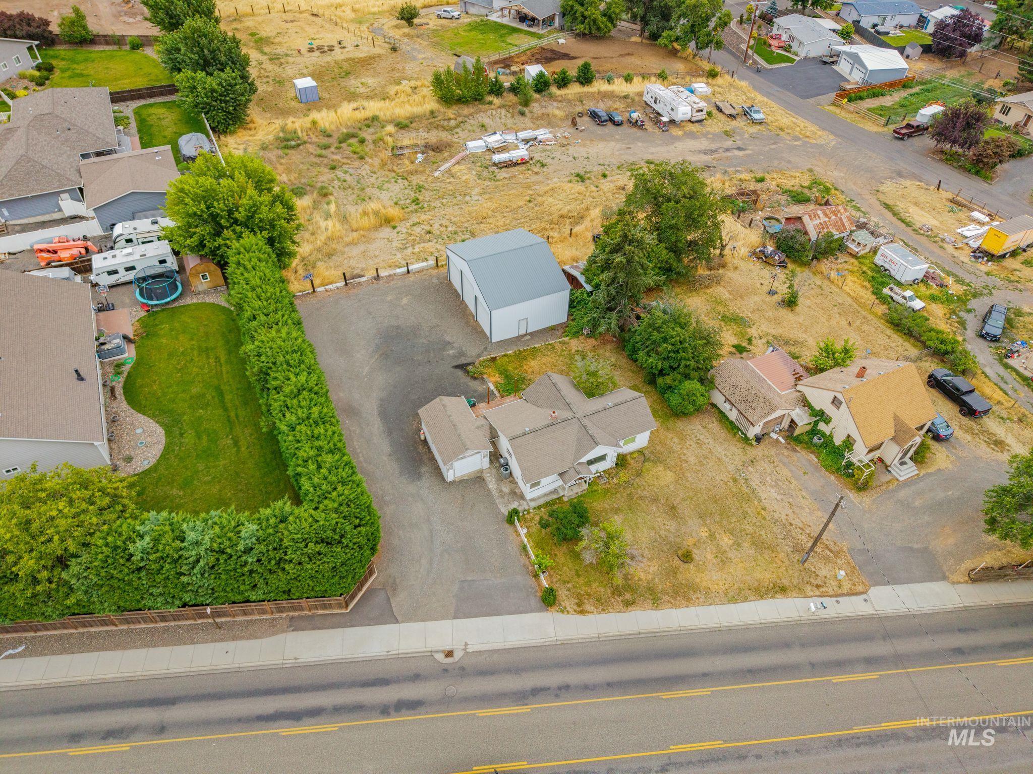 2255 Appleside Blvd, Clarkston, Washington 99403, 2 Bedrooms, 1 Bathroom, Residential For Sale, Price $269,000,MLS 98992407