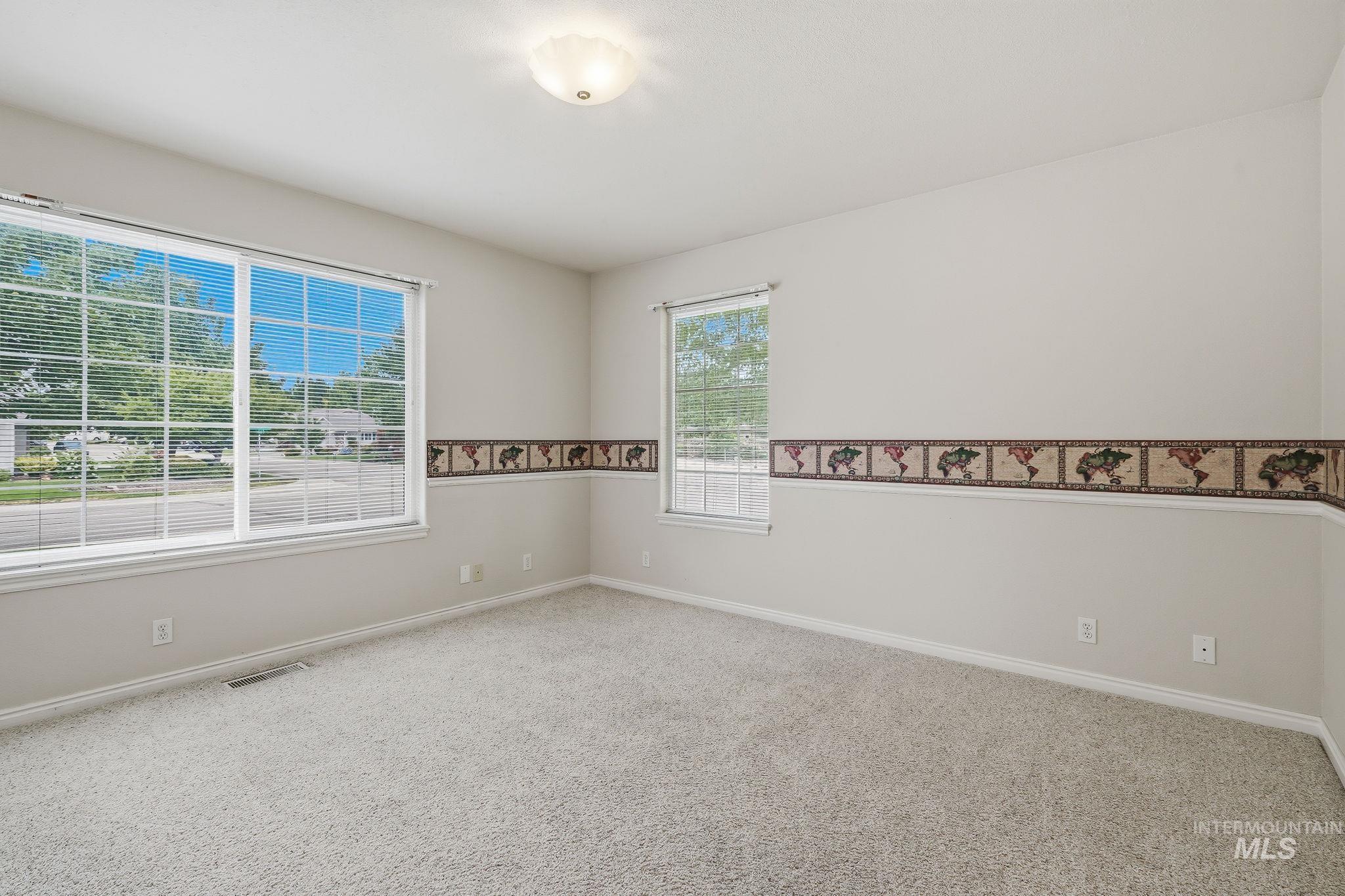 2247 E Gleneagle Dr, Eagle, Idaho 83616-5467, 5 Bedrooms, 3 Bathrooms, Residential For Sale, Price $704,999,MLS 98992408