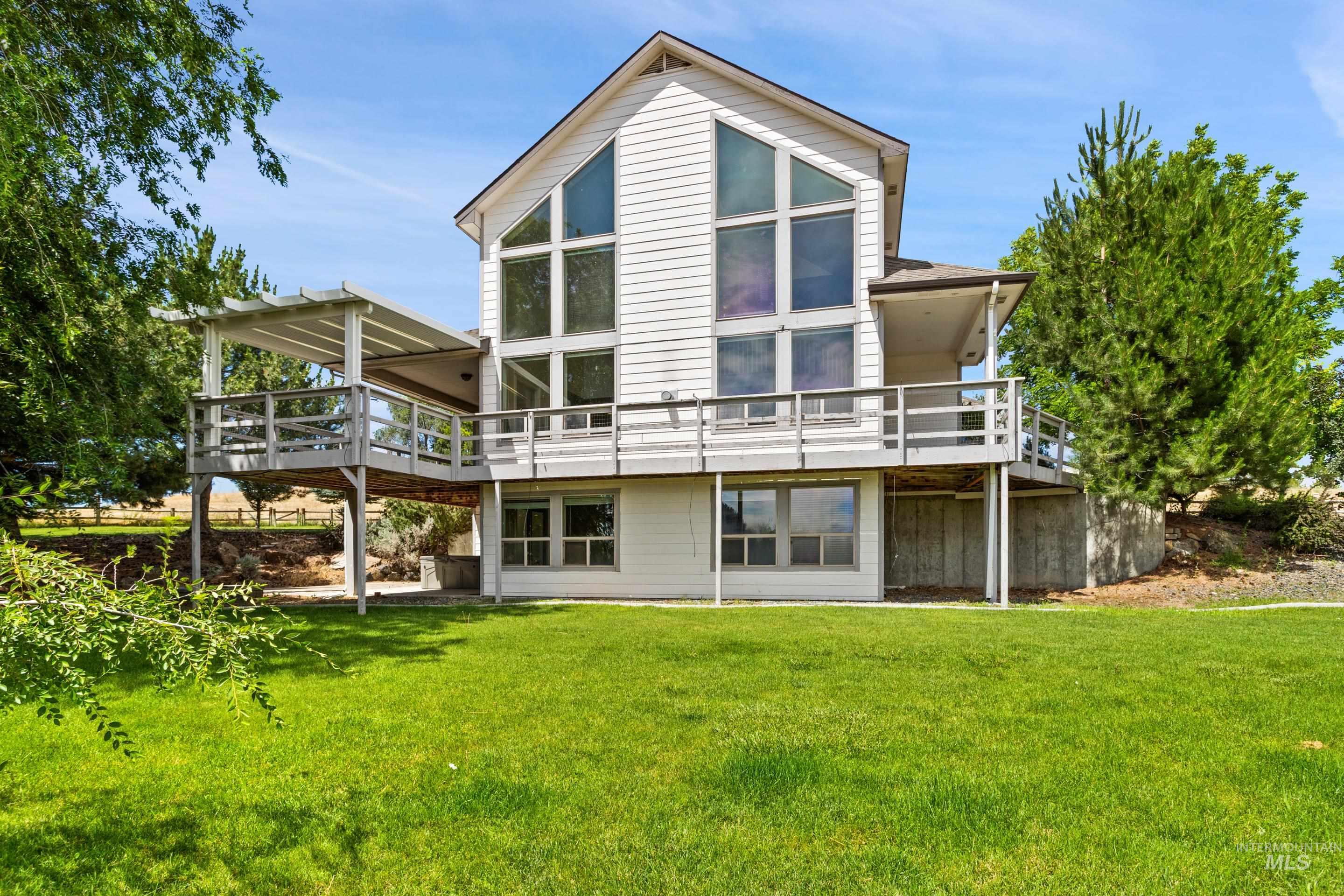 24440 Sparrow Lane, Middleton, Idaho 83644, 4 Bedrooms, 3.5 Bathrooms, Residential For Sale, Price $1,200,000, 98992409