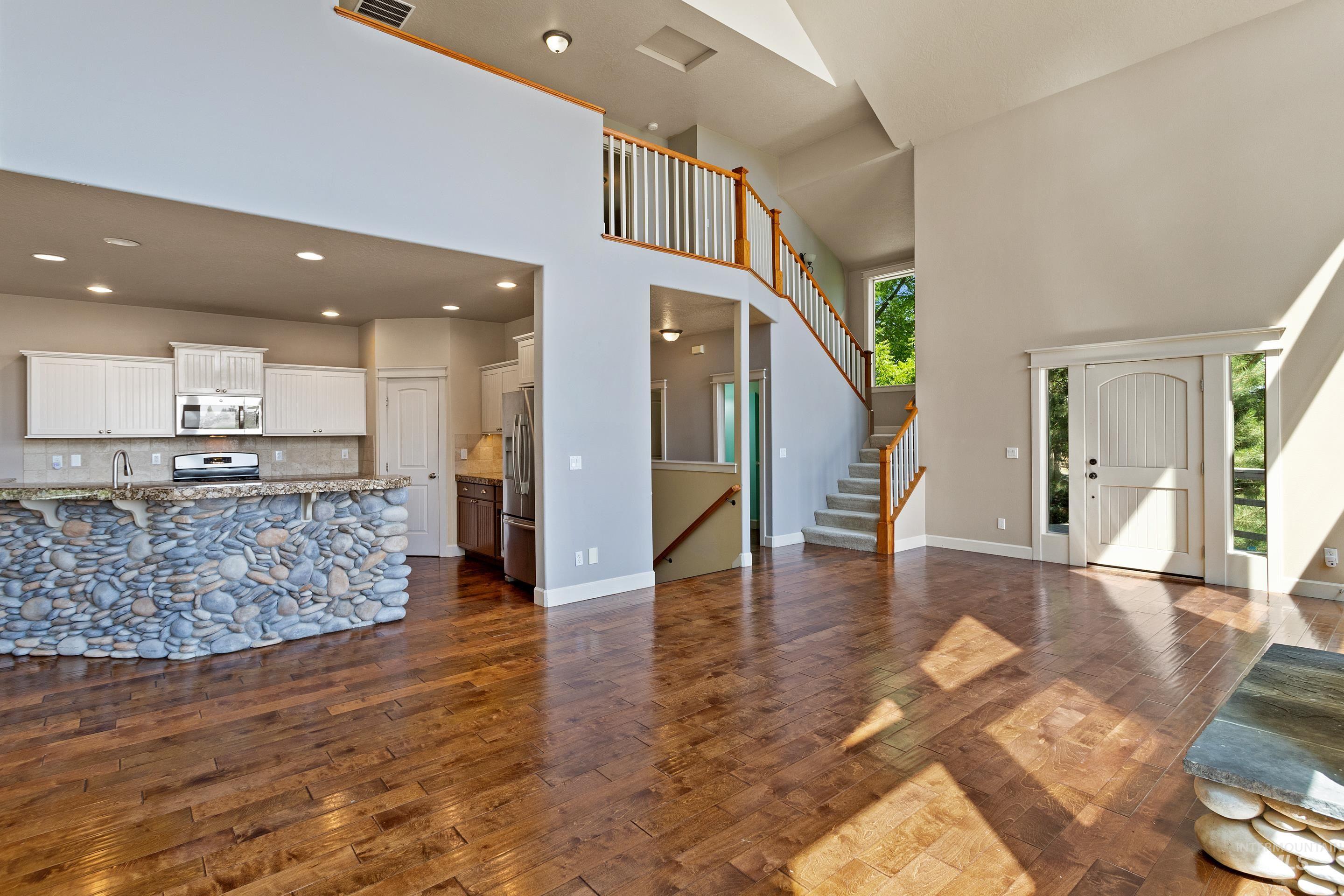 24440 Sparrow Lane, Middleton, Idaho 83644, 4 Bedrooms, 3.5 Bathrooms, Residential For Sale, Price $1,150,000, 98992409