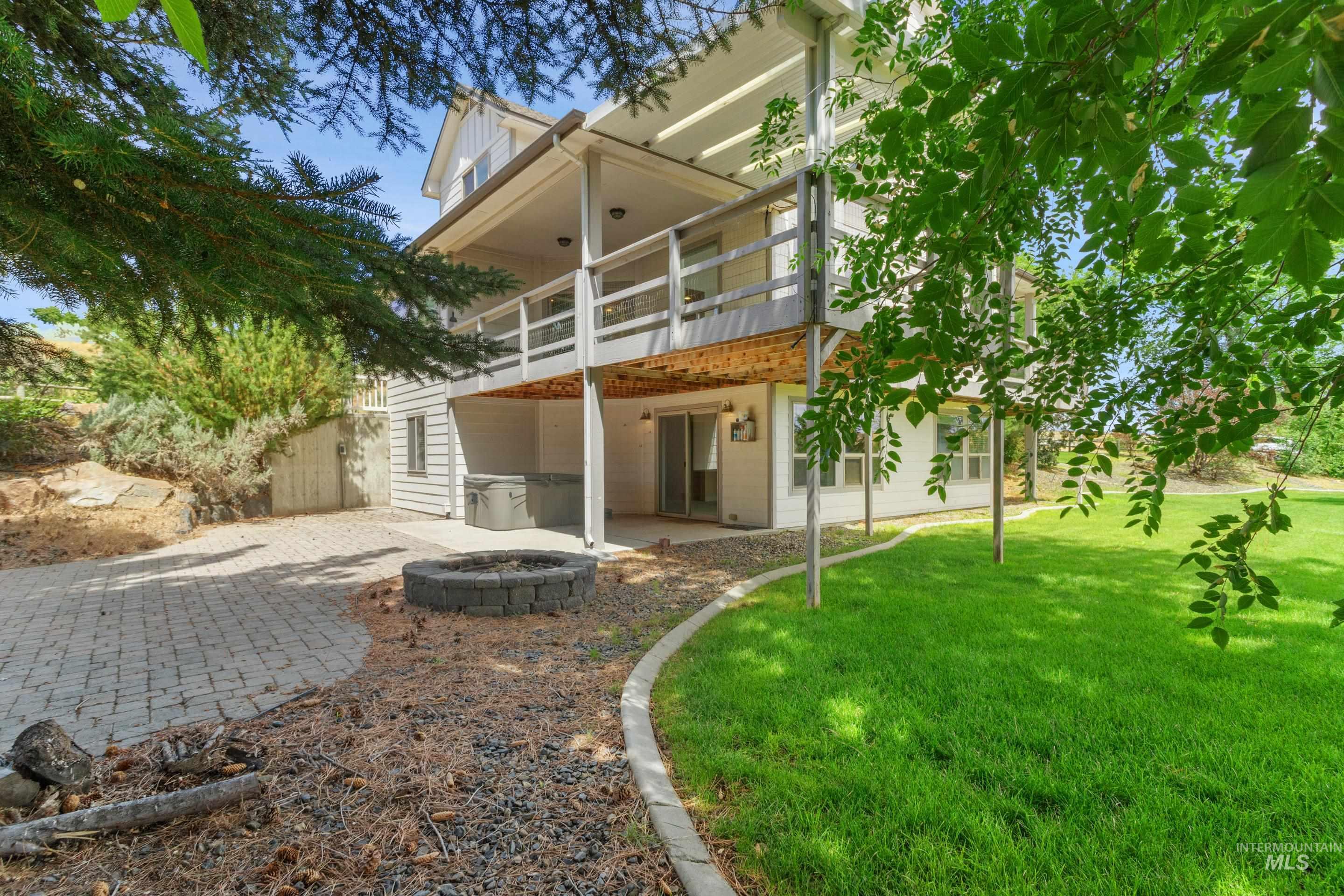 24440 Sparrow Lane, Middleton, Idaho 83644, 4 Bedrooms, 3.5 Bathrooms, Residential For Sale, Price $1,150,000, 98992409