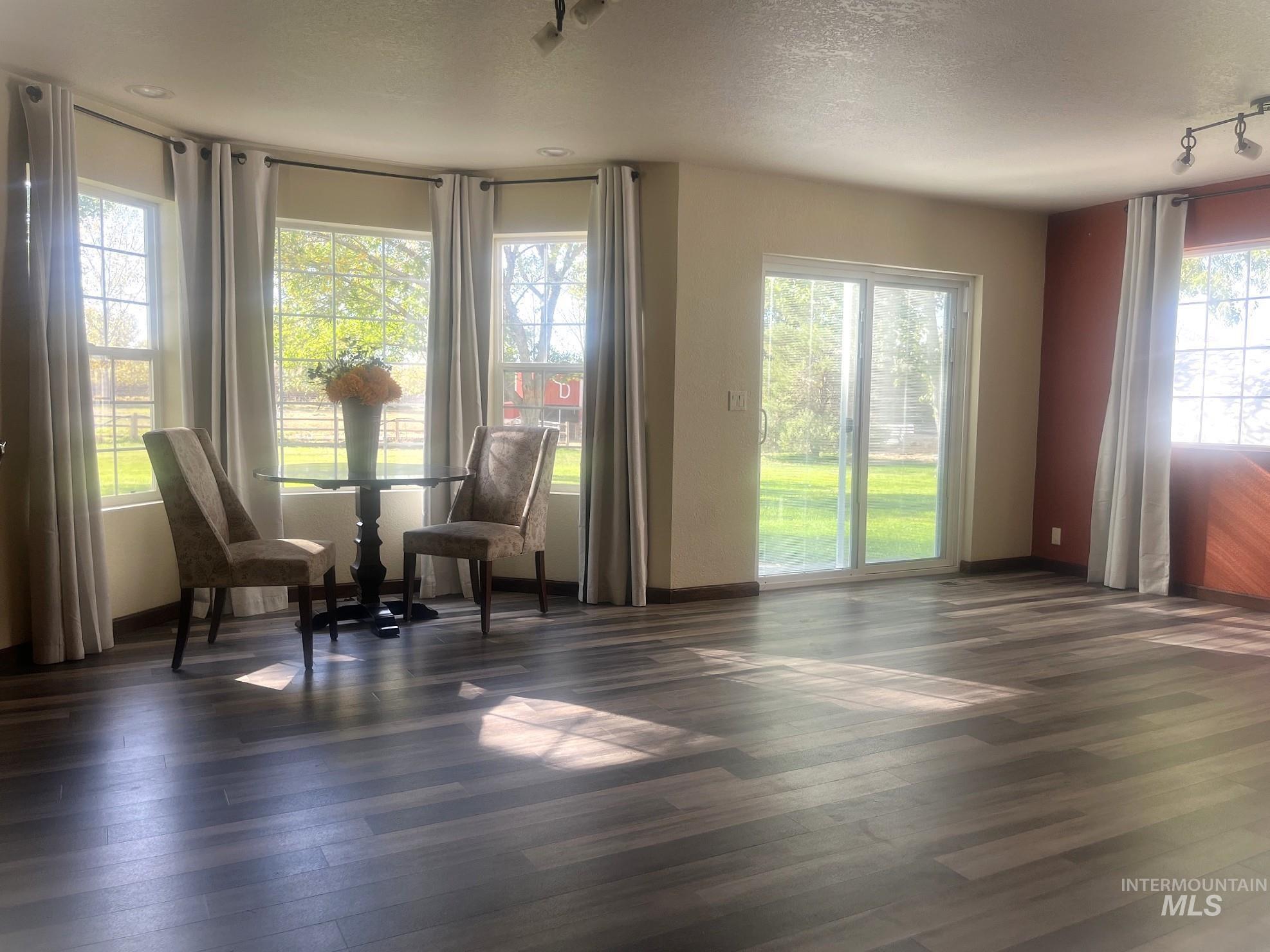 4027 N 3500 E, Kimberly, Idaho 83341, 5 Bedrooms, 3 Bathrooms, Residential For Sale, Price $699,500,MLS 98992413