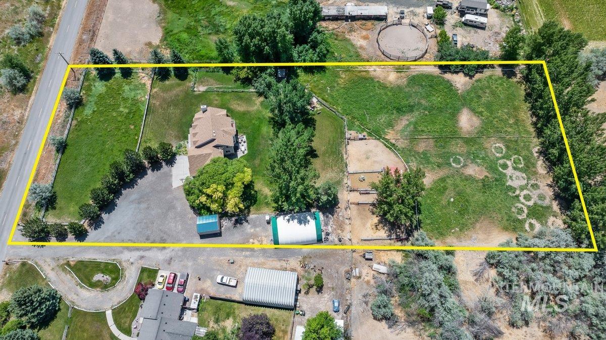 4027 N 3500 E, Kimberly, Idaho 83341, 5 Bedrooms, 3 Bathrooms, Residential For Sale, Price $714,975, 98992413
