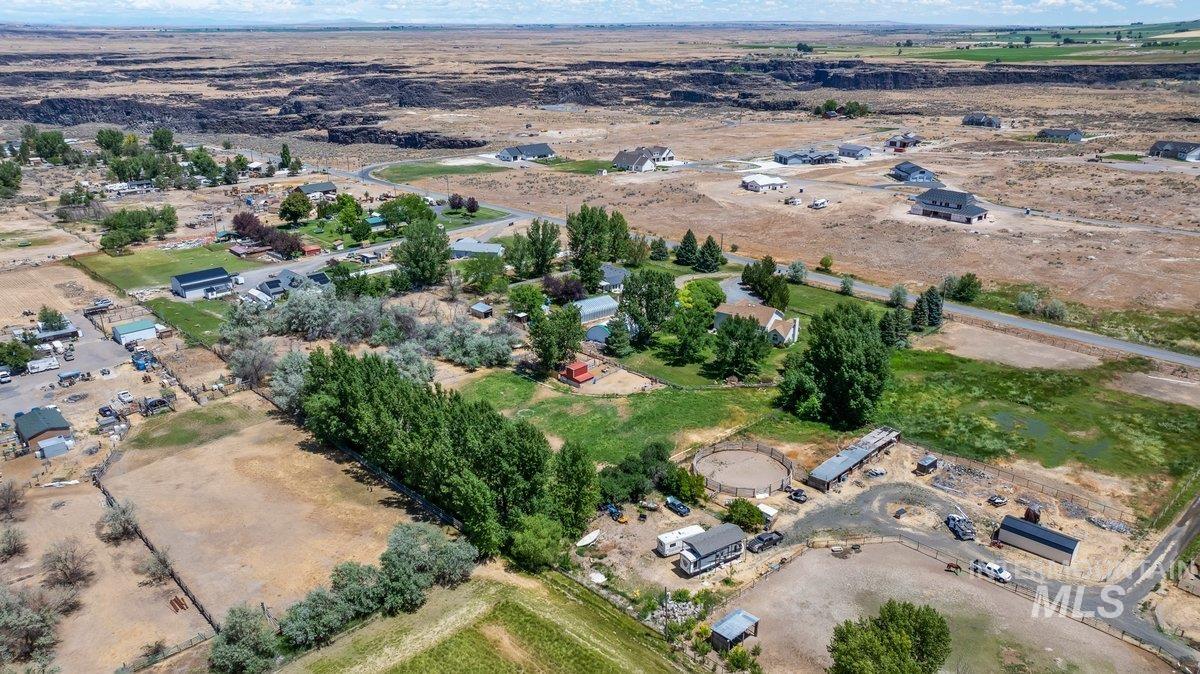 4027 N 3500 E, Kimberly, Idaho 83341, 5 Bedrooms, 3 Bathrooms, Residential For Sale, Price $714,975, 98992413