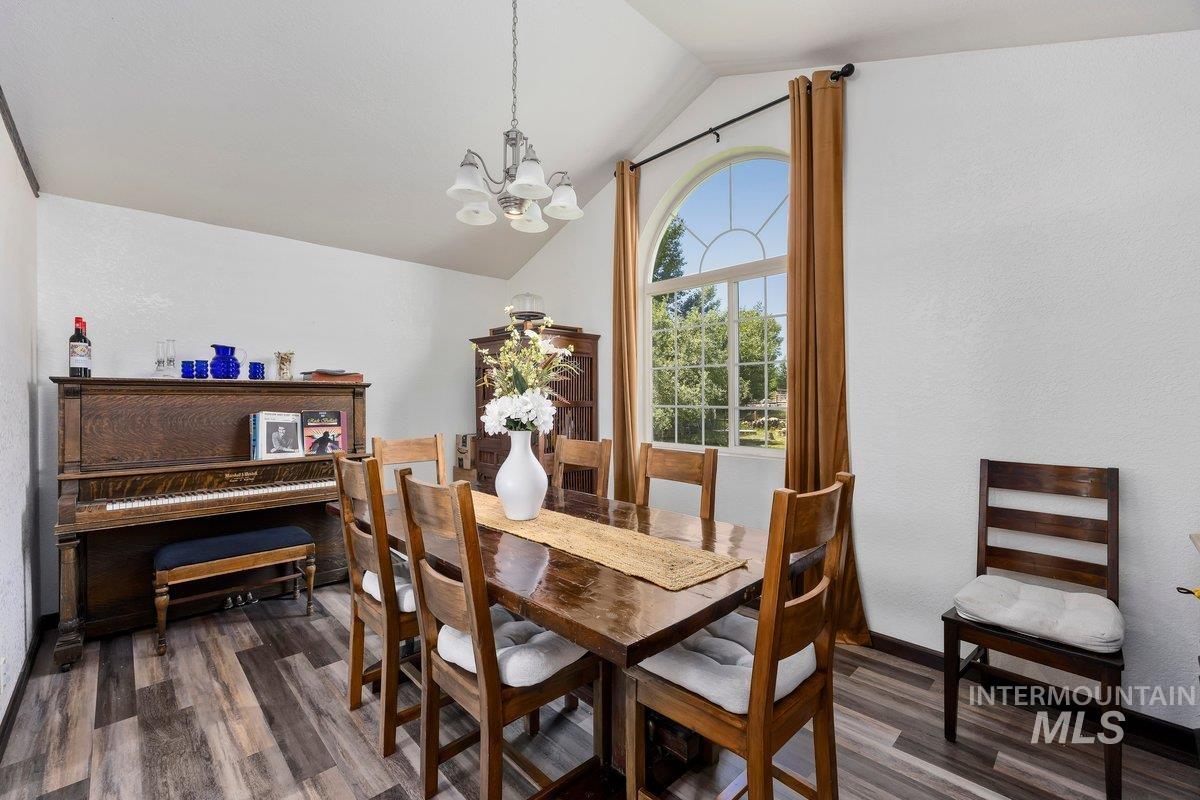 4027 N 3500 E, Kimberly, Idaho 83341, 5 Bedrooms, 3 Bathrooms, Residential For Sale, Price $714,975, 98992413