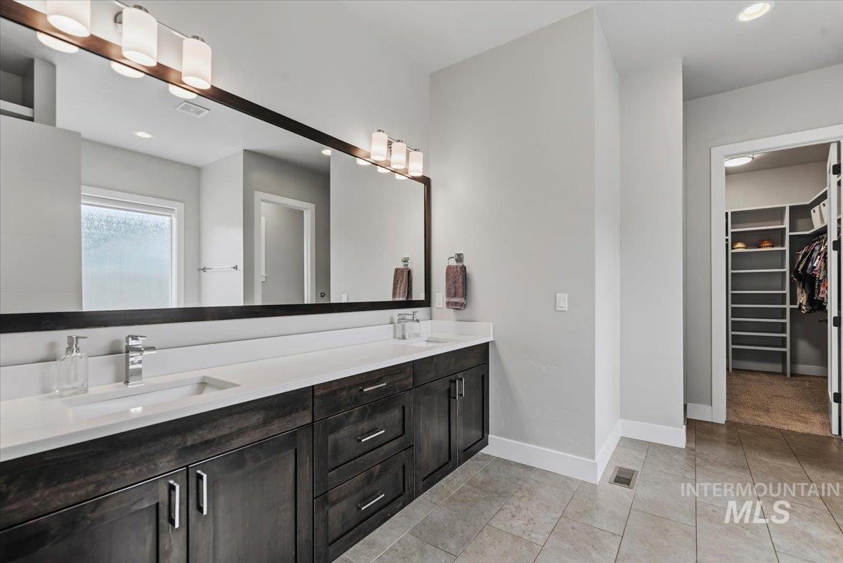 457 E Palermo Dr, Meridian, Idaho 83642, 4 Bedrooms, 3 Bathrooms, Residential For Sale, Price $825,000, 98992414