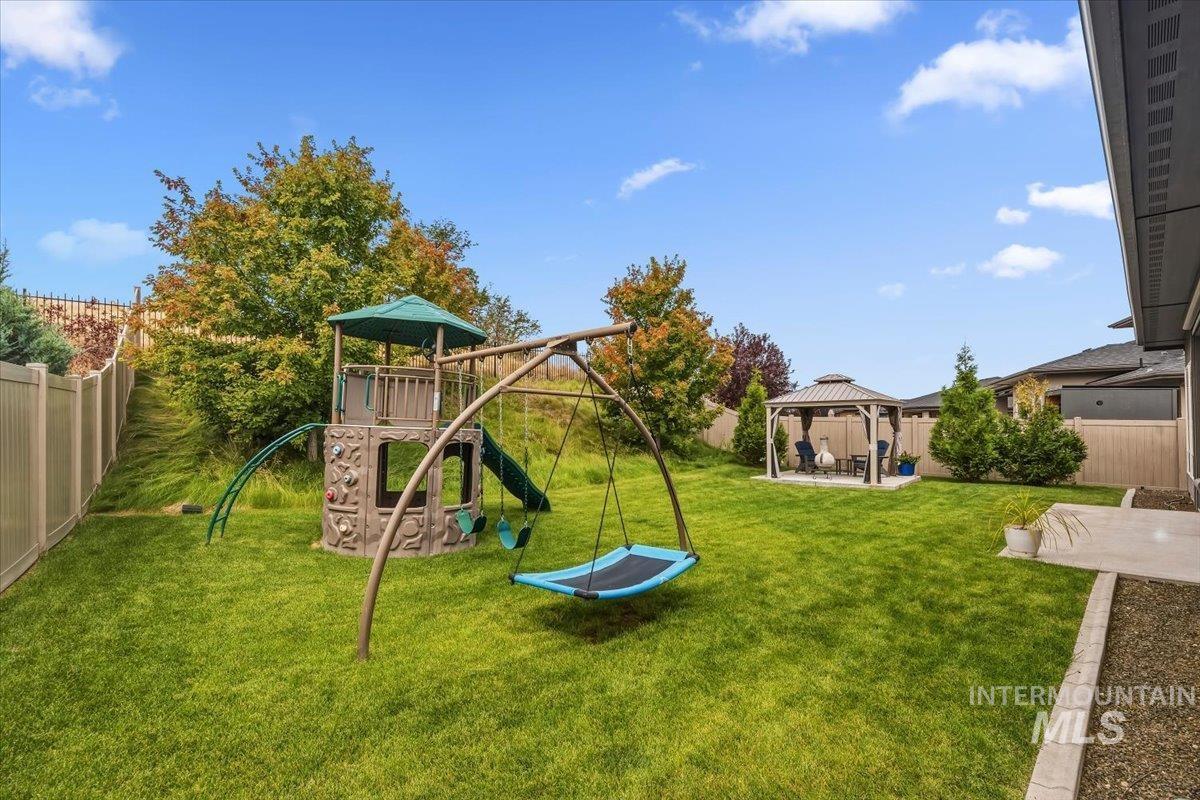 457 E Palermo Dr, Meridian, Idaho 83642, 4 Bedrooms, 3 Bathrooms, Residential For Sale, Price $825,000, 98992414