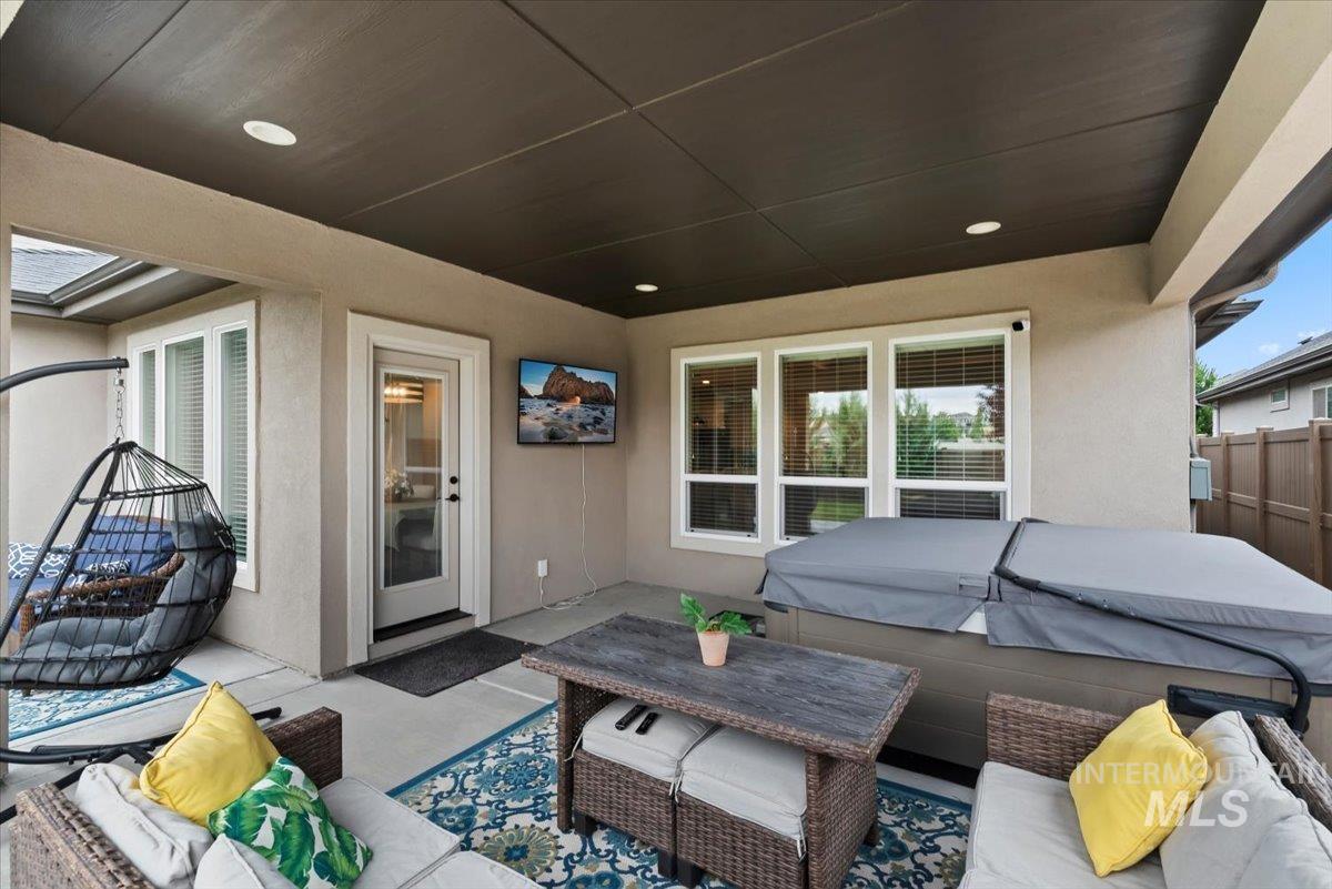 2865 E Murchison St, Meridian, Idaho 83642, 4 Bedrooms, 2 Bathrooms, Residential For Sale, Price $735,900, 98992415