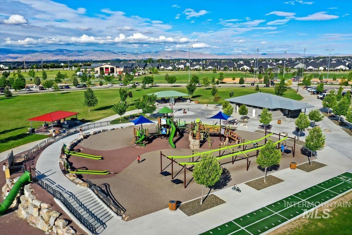 2865 E Murchison St, Meridian, Idaho 83642, 4 Bedrooms, 2 Bathrooms, Residential For Sale, Price $735,900, 98992415