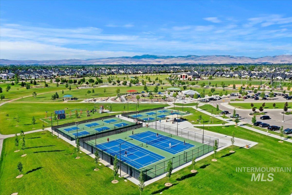 2865 E Murchison St, Meridian, Idaho 83642, 4 Bedrooms, 2 Bathrooms, Residential For Sale, Price $735,900, 98992415