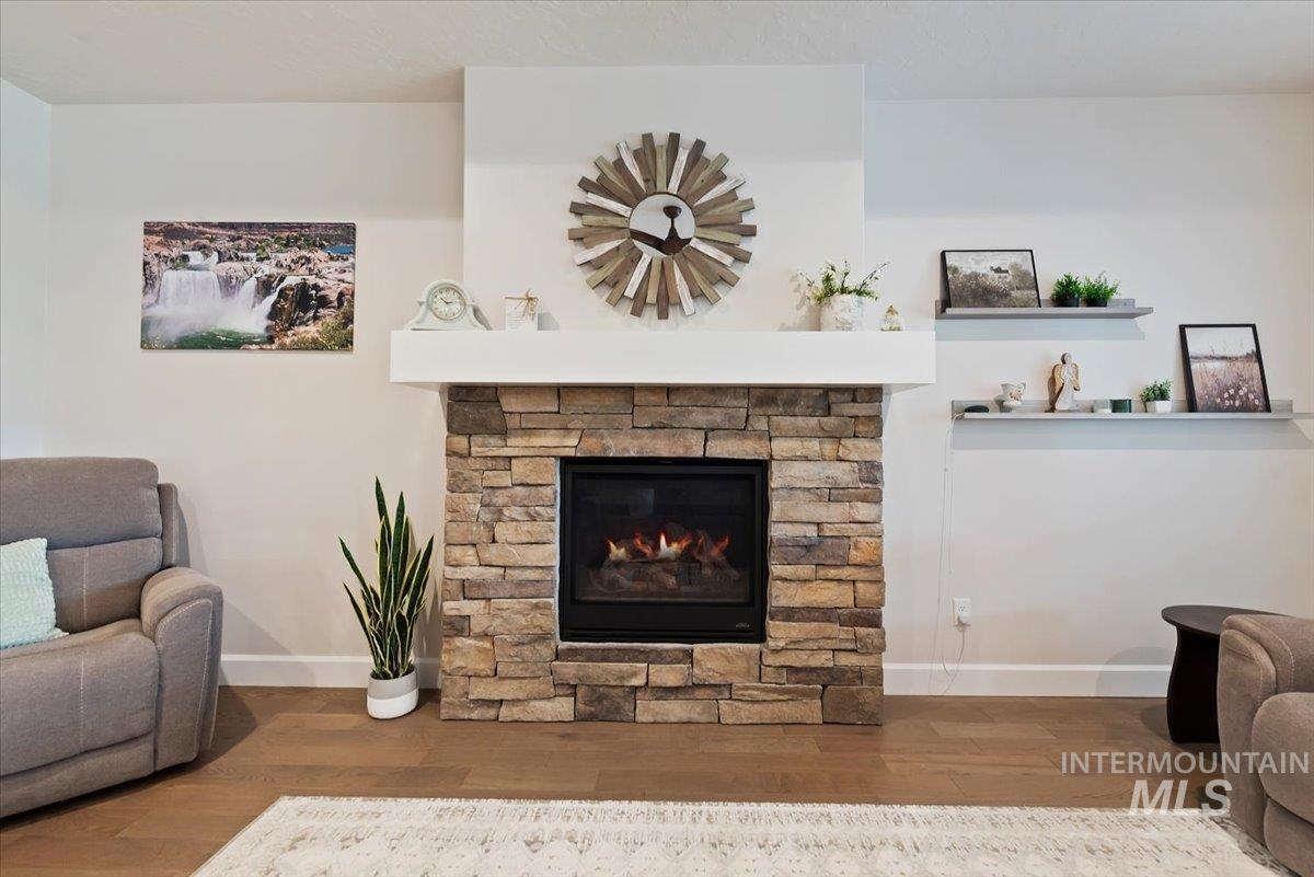 2865 E Murchison St, Meridian, Idaho 83642, 4 Bedrooms, 2 Bathrooms, Residential For Sale, Price $735,900, 98992415