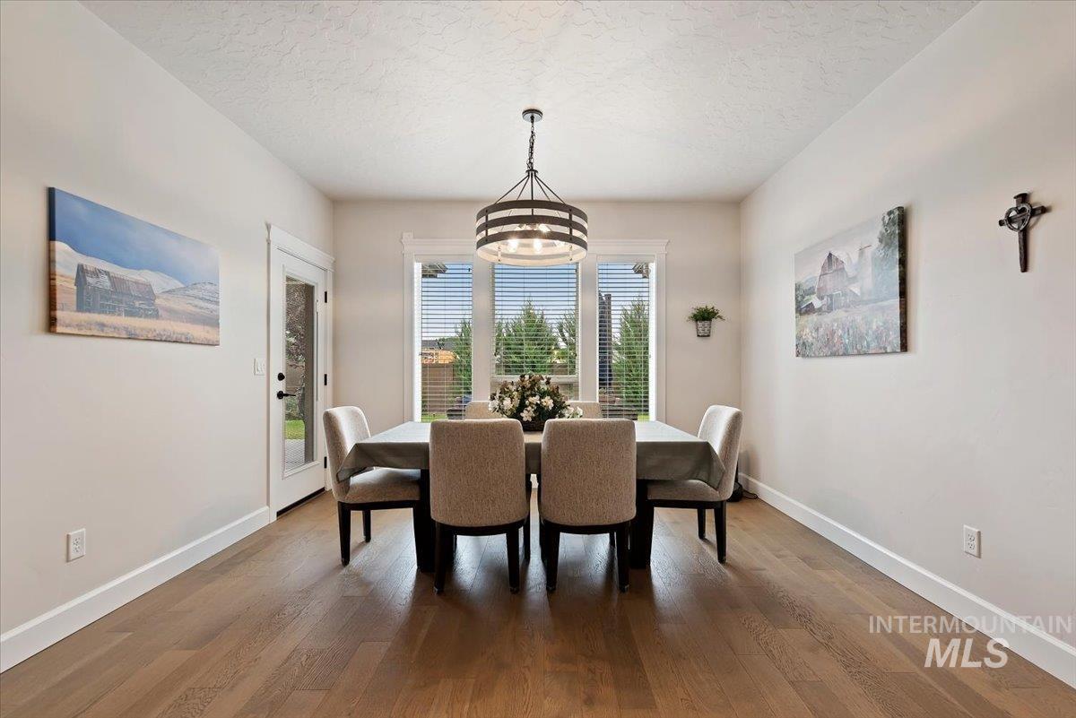 2865 E Murchison St, Meridian, Idaho 83642, 4 Bedrooms, 2 Bathrooms, Residential For Sale, Price $735,900, 98992415