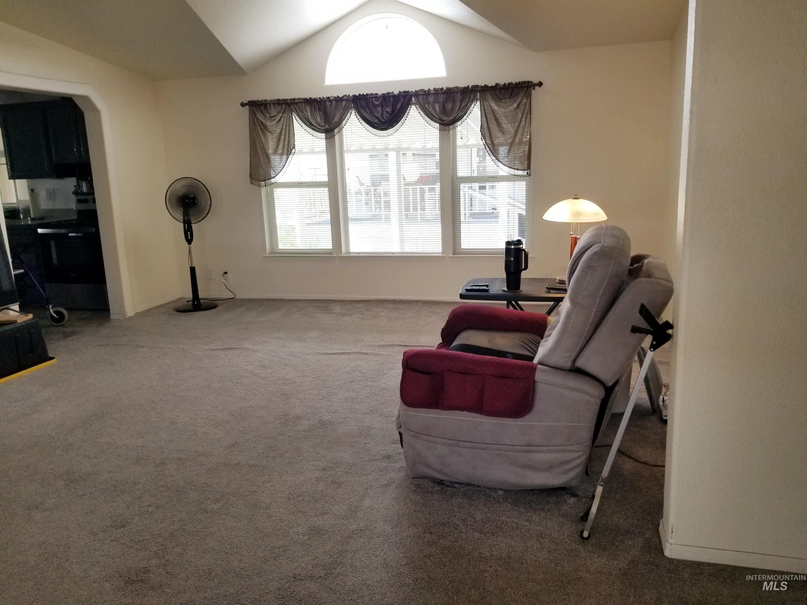 1605 Grandview Dr N, Twin Falls, Idaho 83301, 3 Bedrooms, 2 Bathrooms, Residential For Sale, Price $185,000,MLS 98992416