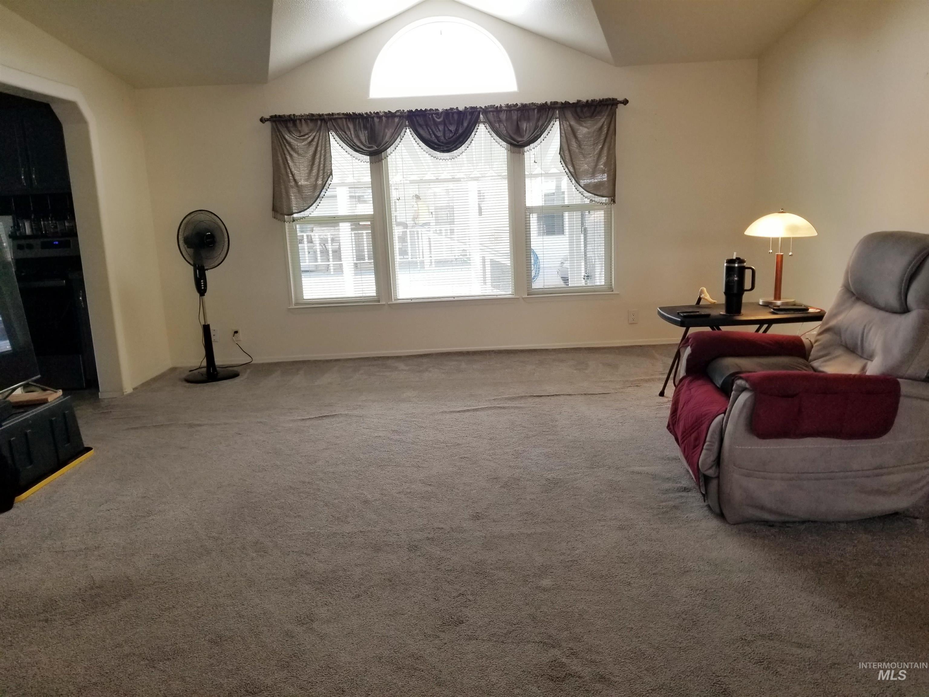 1605 Grandview Dr N, Twin Falls, Idaho 83301, 3 Bedrooms, 2 Bathrooms, Residential For Sale, Price $185,000,MLS 98992416