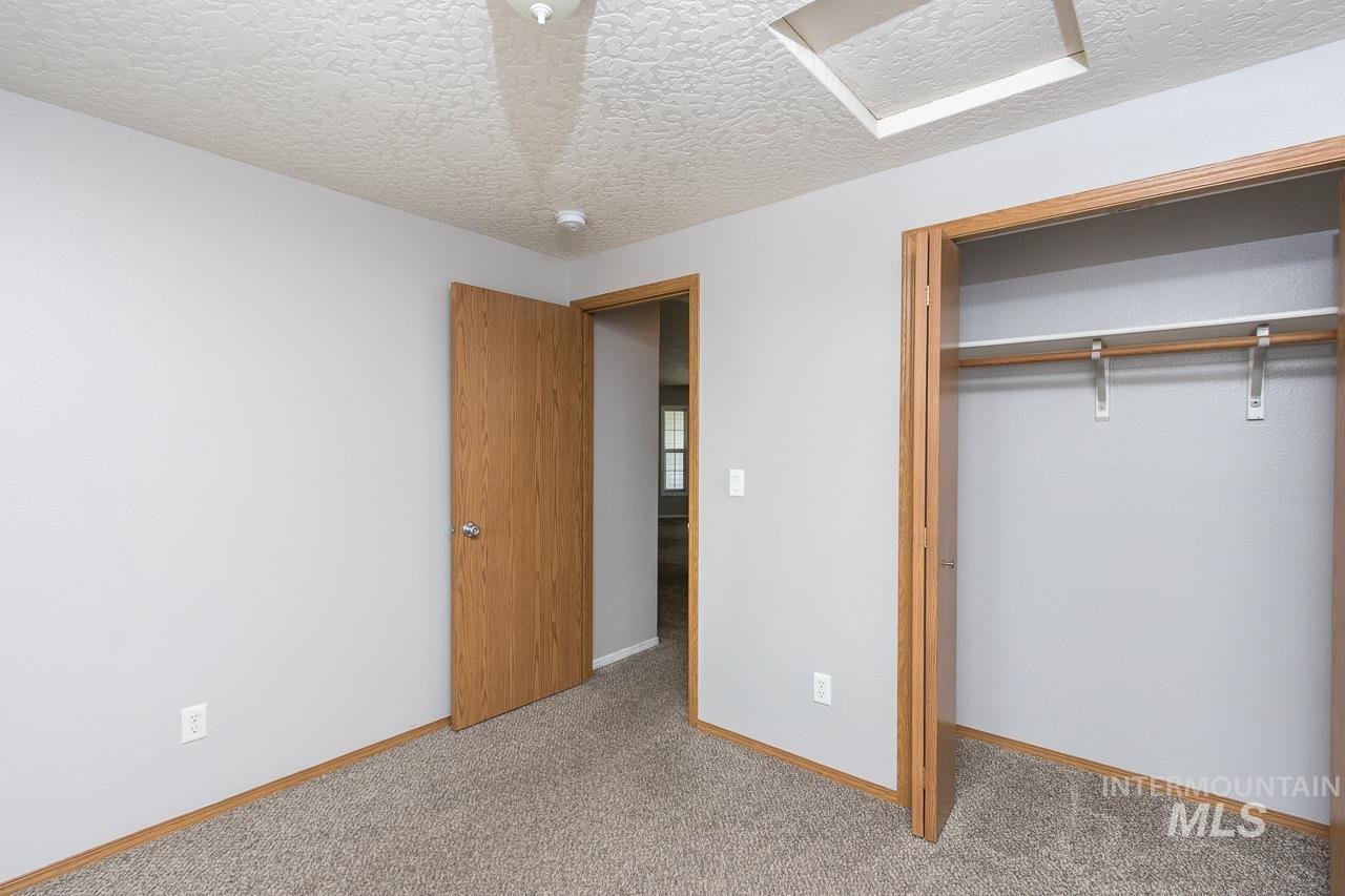 2605 Sunflower Drive, Nampa, Idaho 83686, 3 Bedrooms, 2 Bathrooms, Residential For Sale, Price $364,000,MLS 98992423