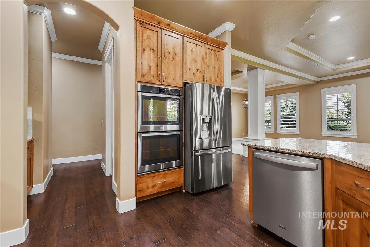 5944 W. Braveheart Dr., Eagle, Idaho 83616, 3 Bedrooms, 2.5 Bathrooms, Residential For Sale, Price $985,000,MLS 98992424