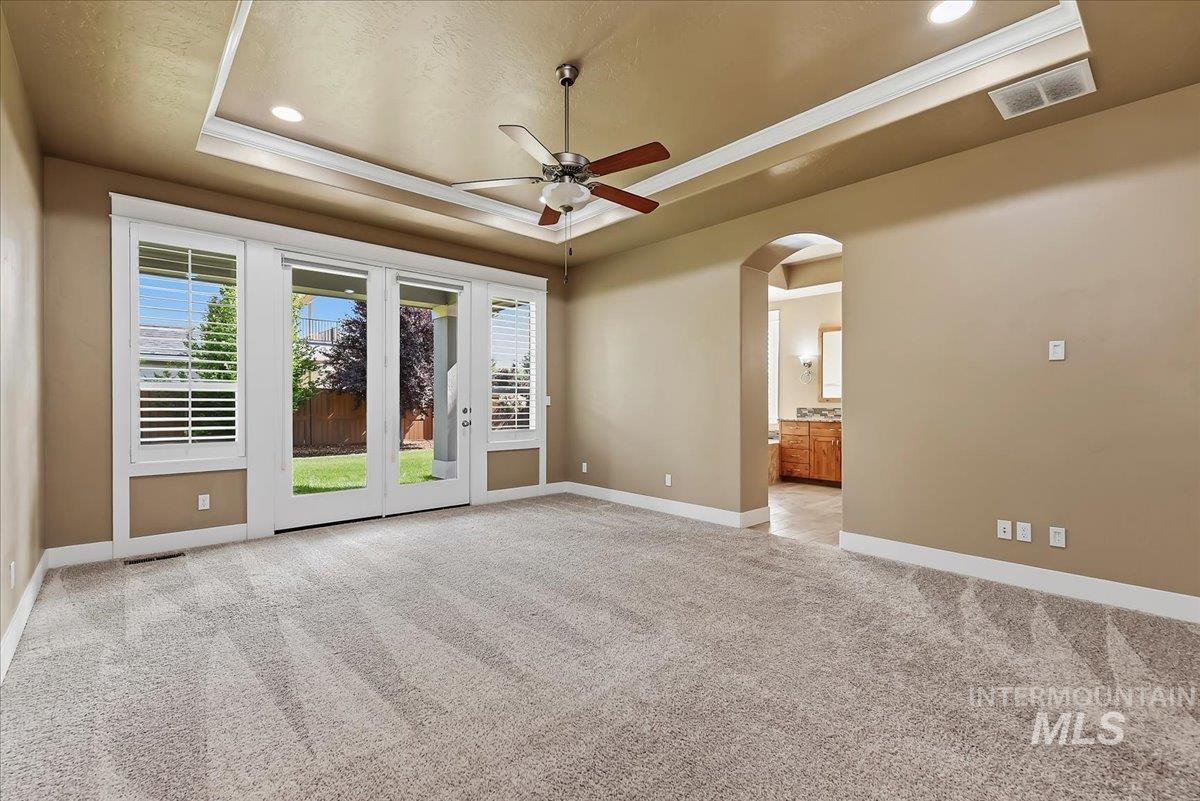 5944 W. Braveheart Dr., Eagle, Idaho 83616, 3 Bedrooms, 2.5 Bathrooms, Residential For Sale, Price $985,000,MLS 98992424