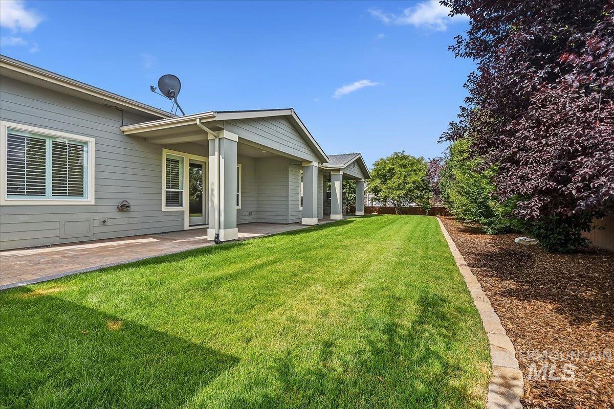 5944 W. Braveheart Dr., Eagle, Idaho 83616, 3 Bedrooms, 2.5 Bathrooms, Residential For Sale, Price $985,000,MLS 98992424