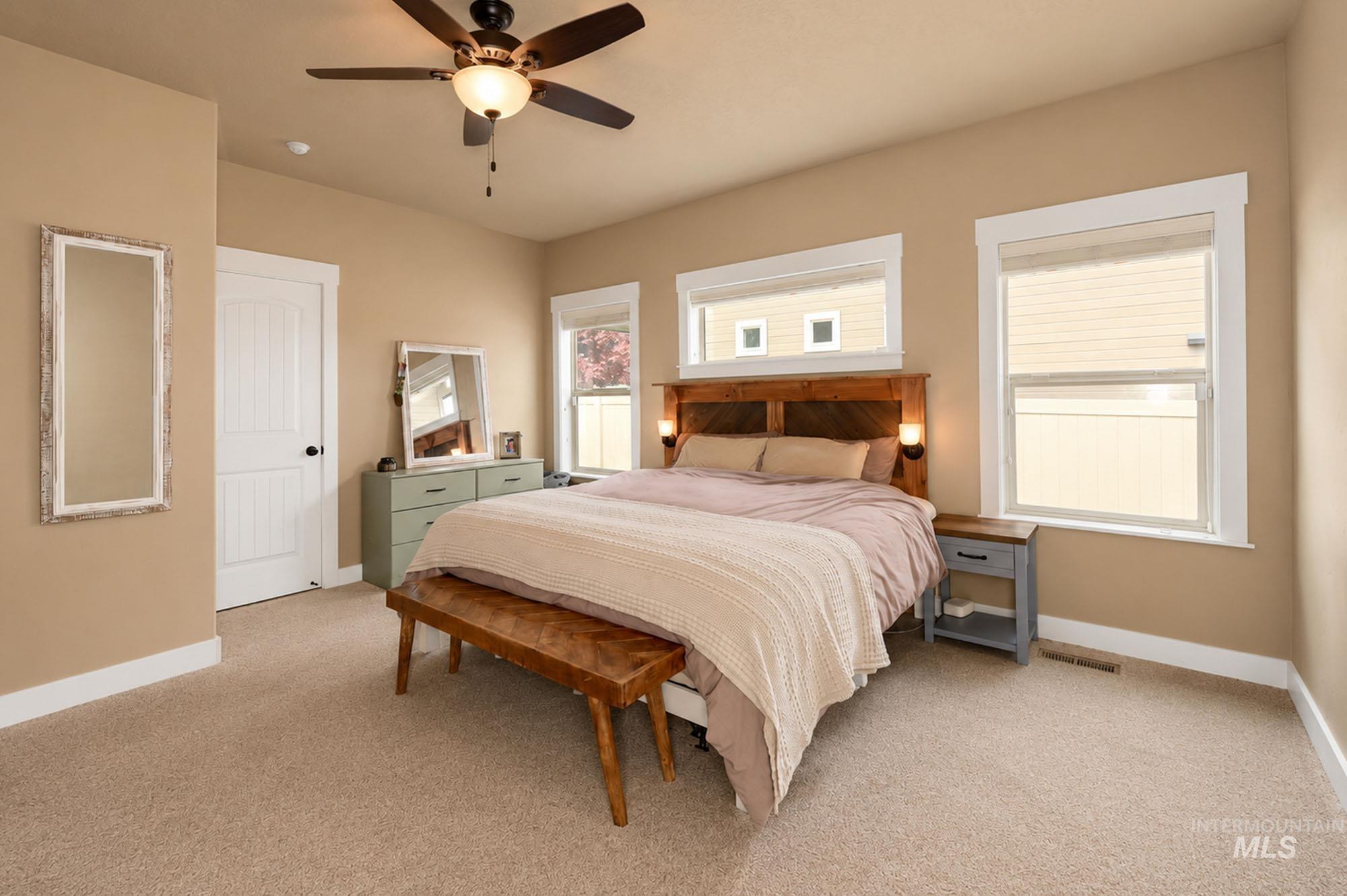 1411 W Raelin Dr, Nampa, Idaho 83686, 3 Bedrooms, 2 Bathrooms, Residential For Sale, Price $439,900, 98992426