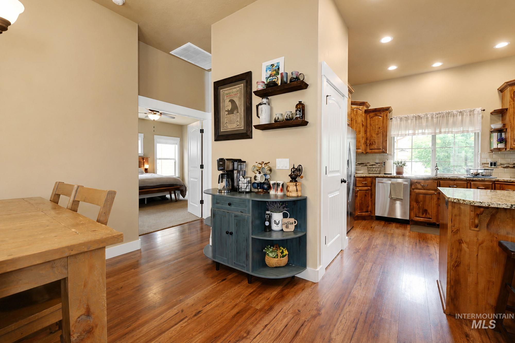 1411 W Raelin Dr, Nampa, Idaho 83686, 3 Bedrooms, 2 Bathrooms, Residential For Sale, Price $439,900, 98992426