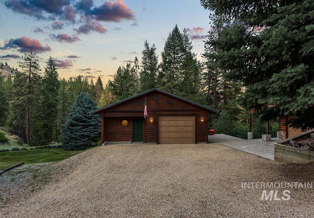 67 Wilderness Ranch Rd, Boise, Idaho 83716, 3 Bedrooms, 2 Bathrooms, Residential For Sale, Price $849,000,MLS 98992427
