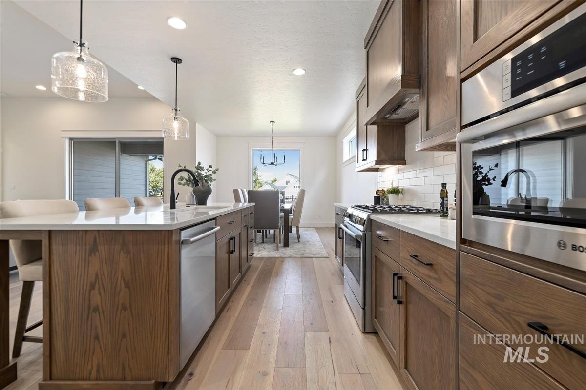8347 W Show Horse Dr, Meridian, Idaho 83646, 3 Bedrooms, 3 Bathrooms, Residential For Sale, Price $679,900, 98992428