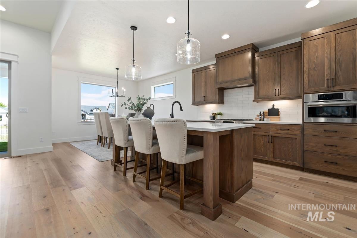8347 W Show Horse Dr, Meridian, Idaho 83646, 3 Bedrooms, 3 Bathrooms, Residential For Sale, Price $679,900, 98992428