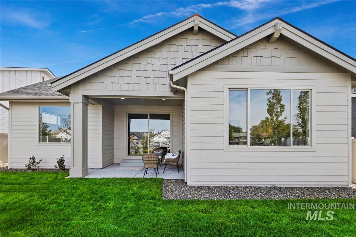 8347 W Show Horse Dr, Meridian, Idaho 83646, 3 Bedrooms, 3 Bathrooms, Residential For Sale, Price $679,900, 98992428