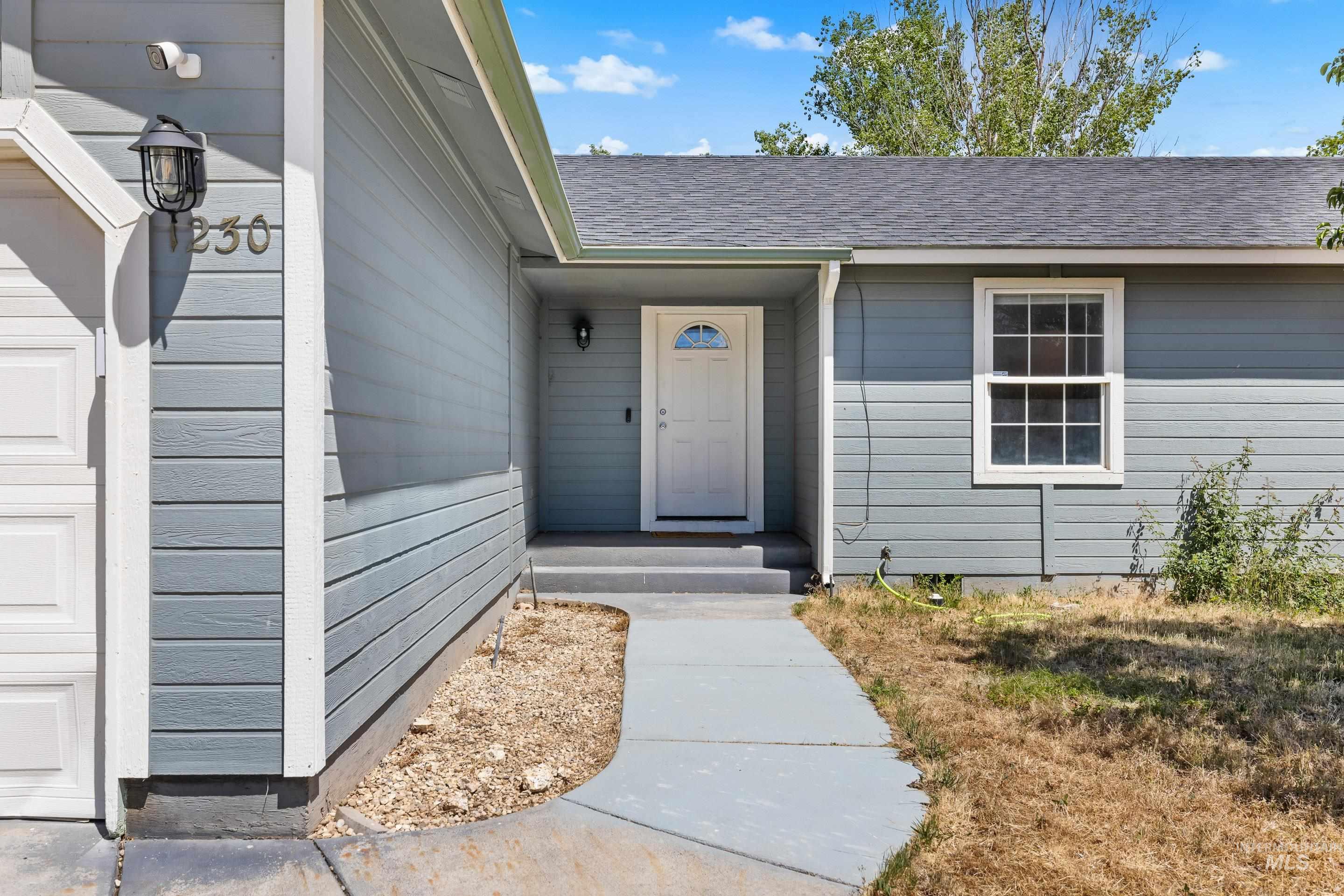 1230 Del Mar St, Mountain Home, Idaho 83647-3767, 3 Bedrooms, 2 Bathrooms, Residential For Sale, Price $339,900,MLS 98992429