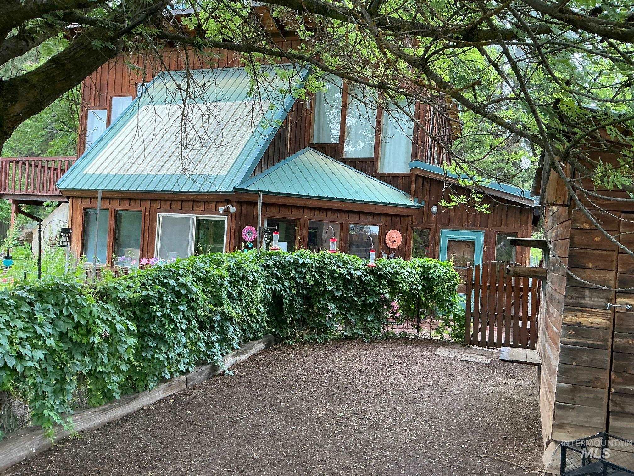 2806 Highway 95, Council, Idaho 83612, 4 Bedrooms, 2 Bathrooms, Residential For Sale, Price $599,900, 98992432