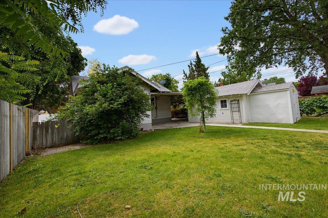 915 13th Ave S, Nampa, Idaho 83651, 3 Bedrooms, 2 Bathrooms, Residential For Sale, Price $345,000,MLS 98992438