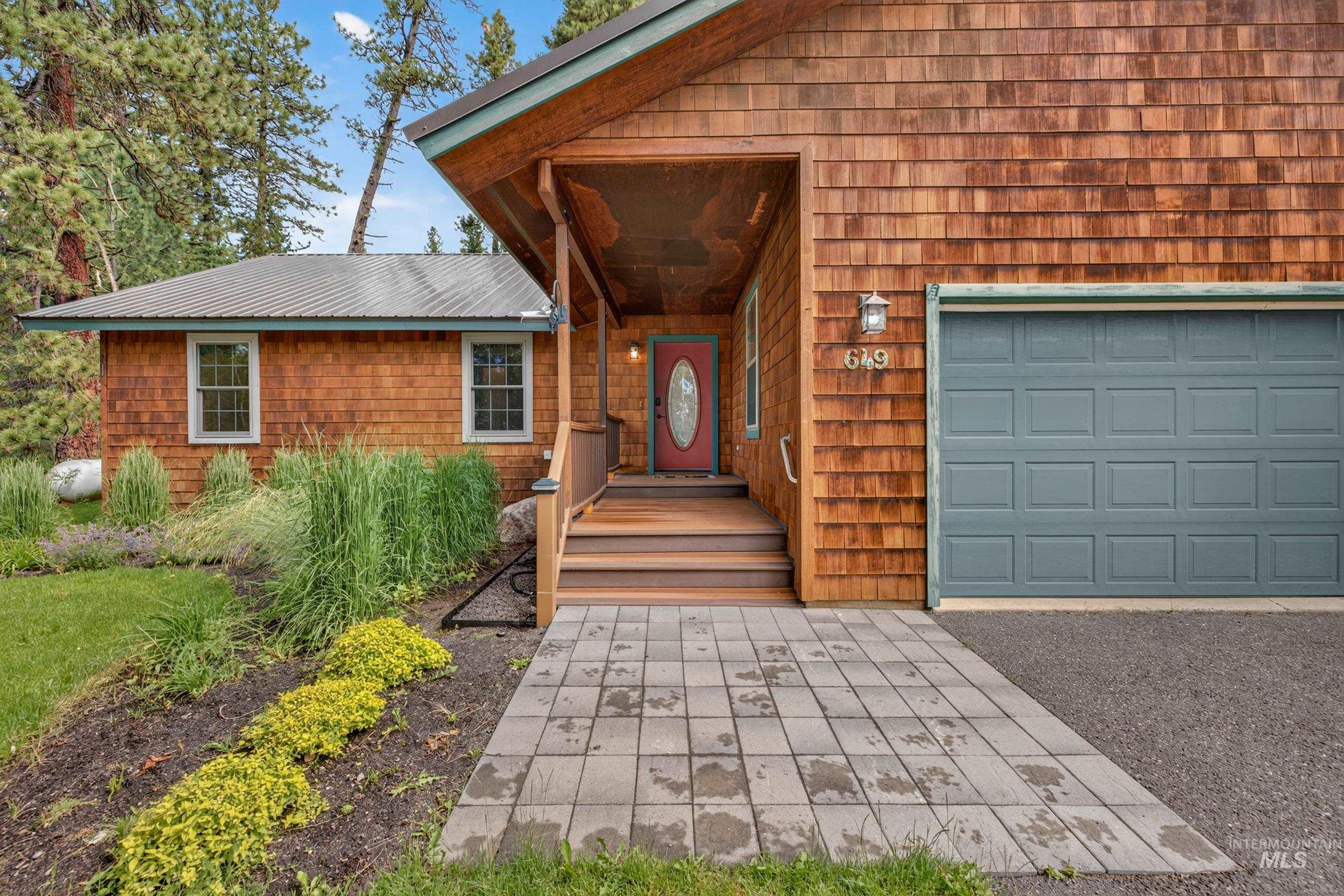 649 Woodlands Drive, McCall, Idaho 83638, 3 Bedrooms, 2 Bathrooms, Residential For Sale, Price $738,000, 98992439