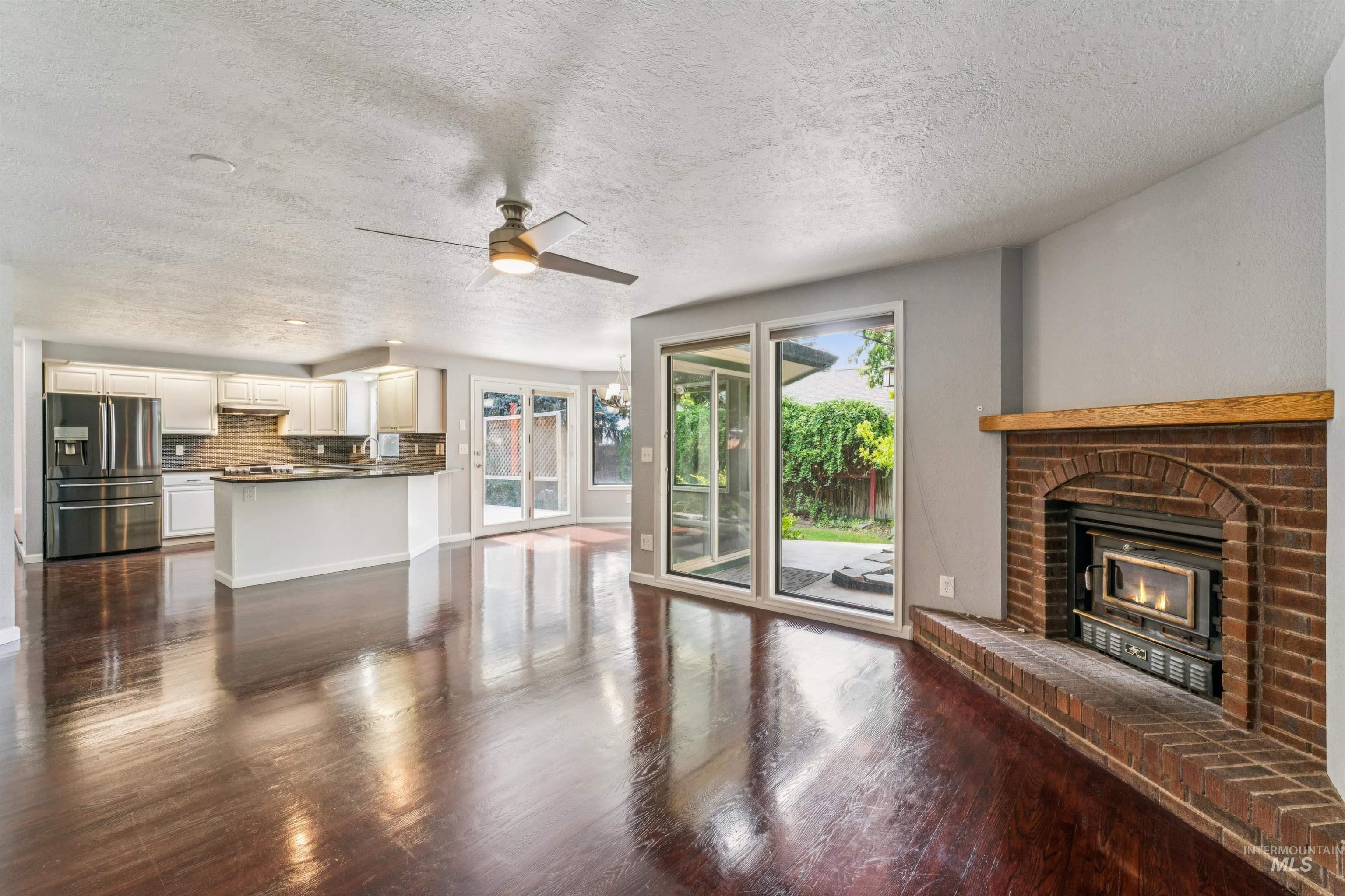9831 W Ripley St, Boise, Idaho 83704, 6 Bedrooms, 4 Bathrooms, Residential For Sale, Price $755,990, 98992445