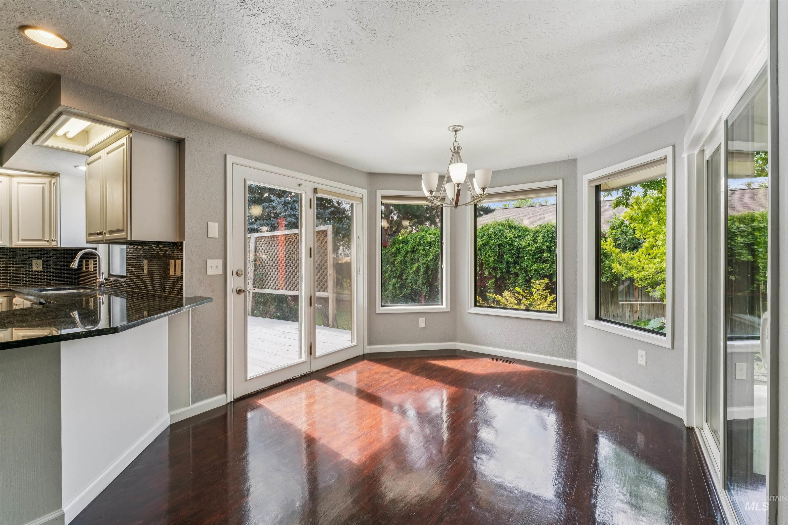 9831 W Ripley St, Boise, Idaho 83704, 6 Bedrooms, 4 Bathrooms, Residential For Sale, Price $755,990, 98992445