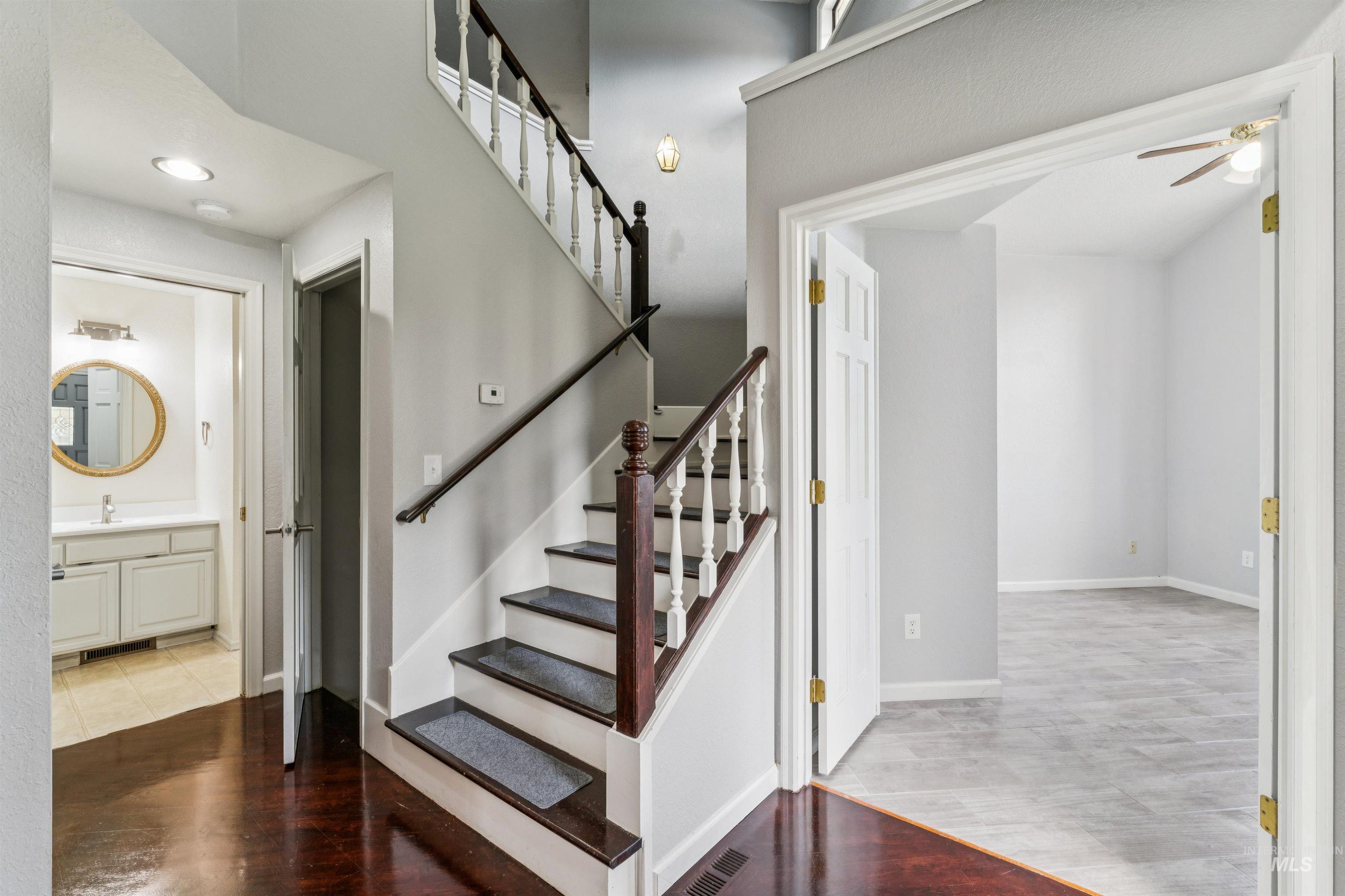 9831 W Ripley St, Boise, Idaho 83704, 6 Bedrooms, 4 Bathrooms, Residential For Sale, Price $755,990, 98992445