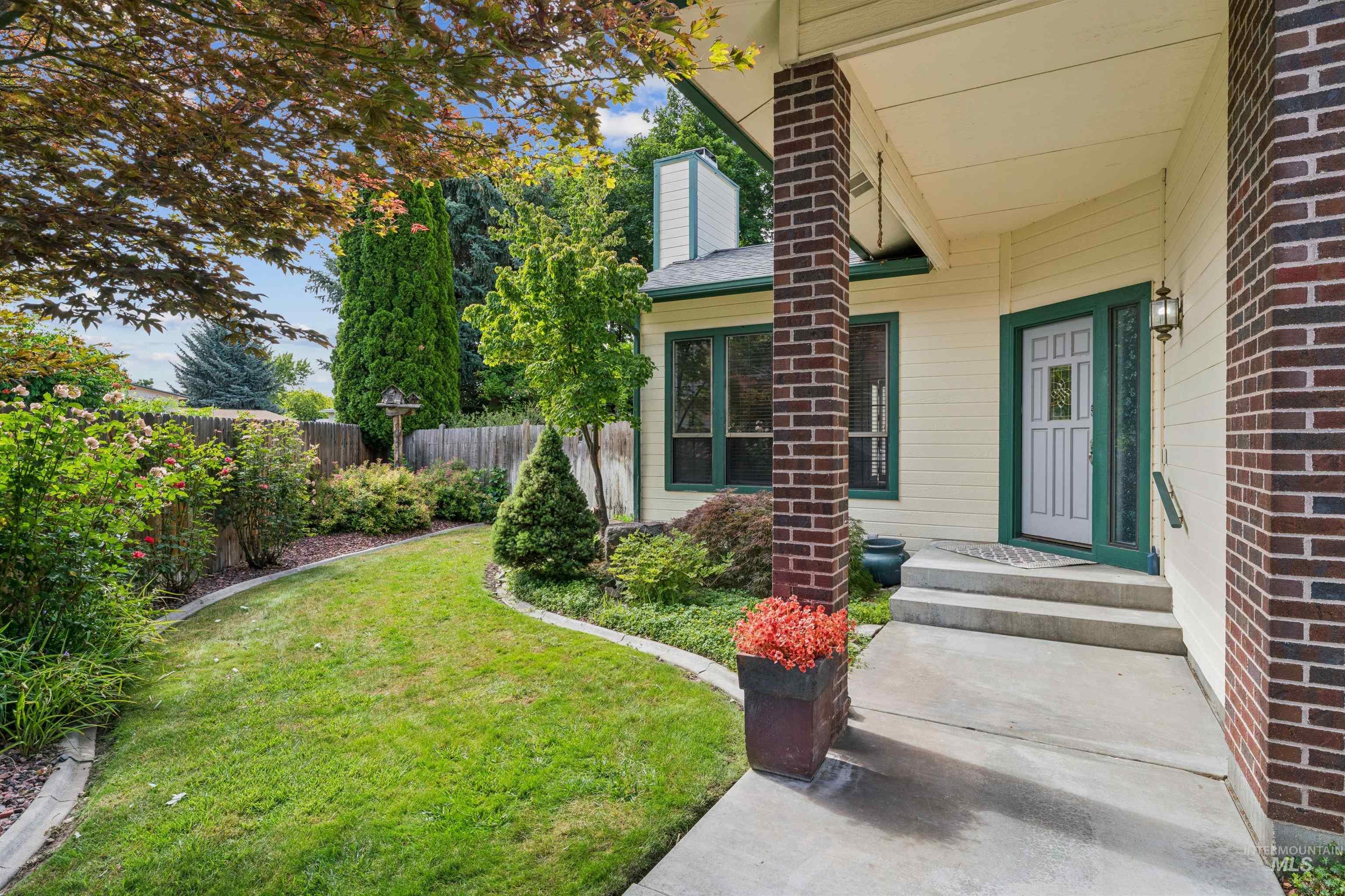 9831 W Ripley St, Boise, Idaho 83704, 6 Bedrooms, 4 Bathrooms, Residential For Sale, Price $755,990, 98992445