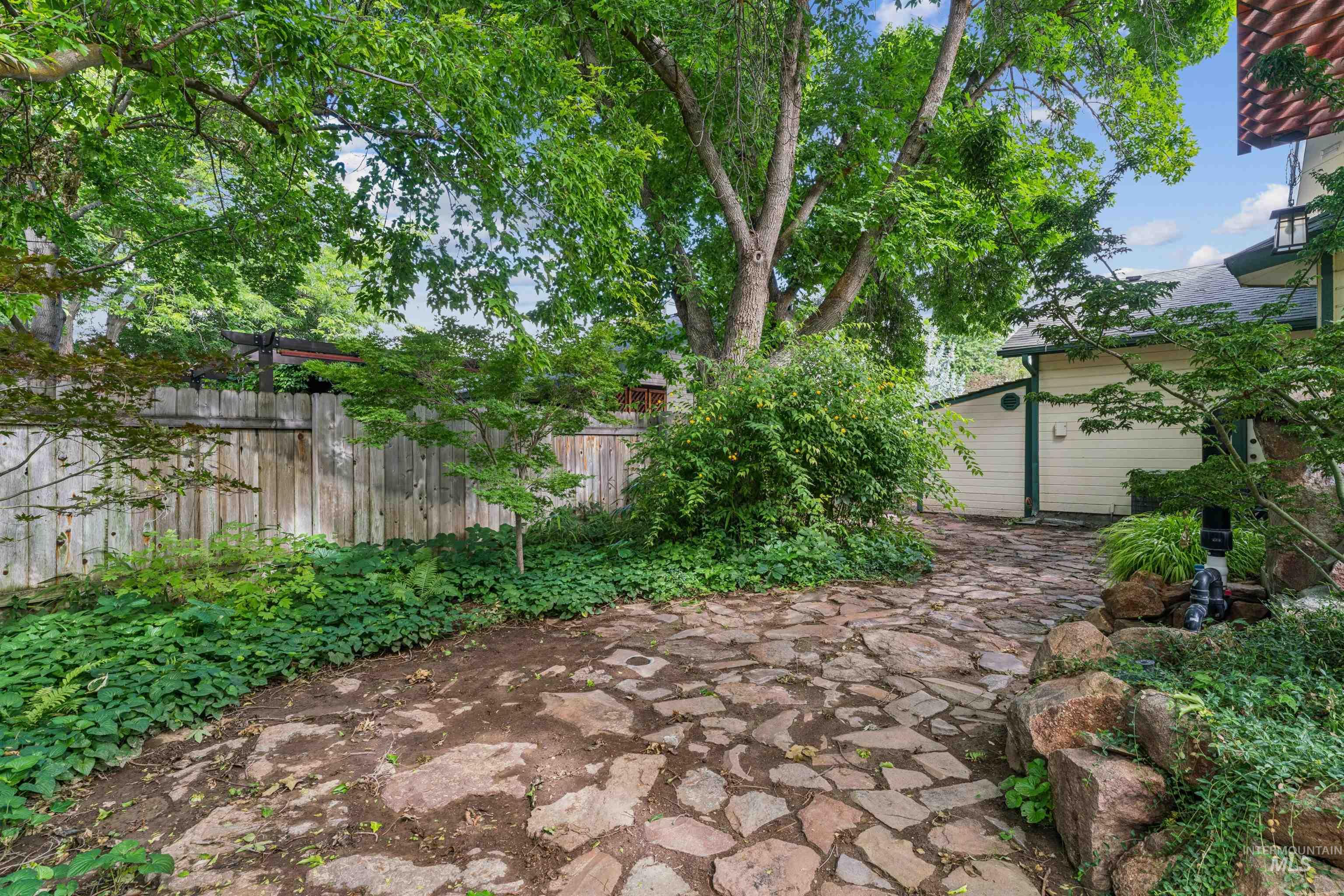 9831 W Ripley St, Boise, Idaho 83704, 6 Bedrooms, 4 Bathrooms, Residential For Sale, Price $755,990, 98992445