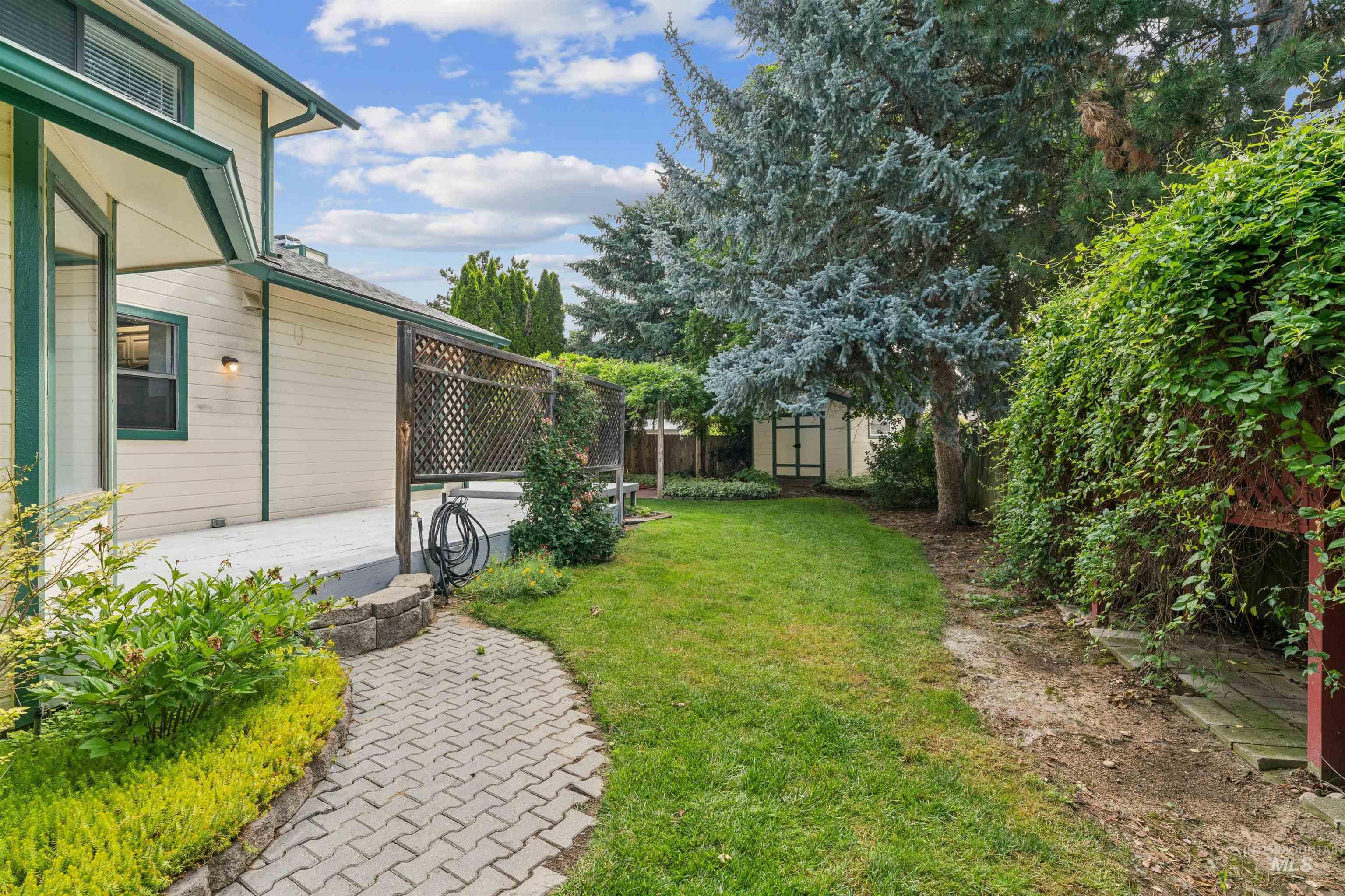 9831 W Ripley St, Boise, Idaho 83704, 6 Bedrooms, 4 Bathrooms, Residential For Sale, Price $755,990, 98992445