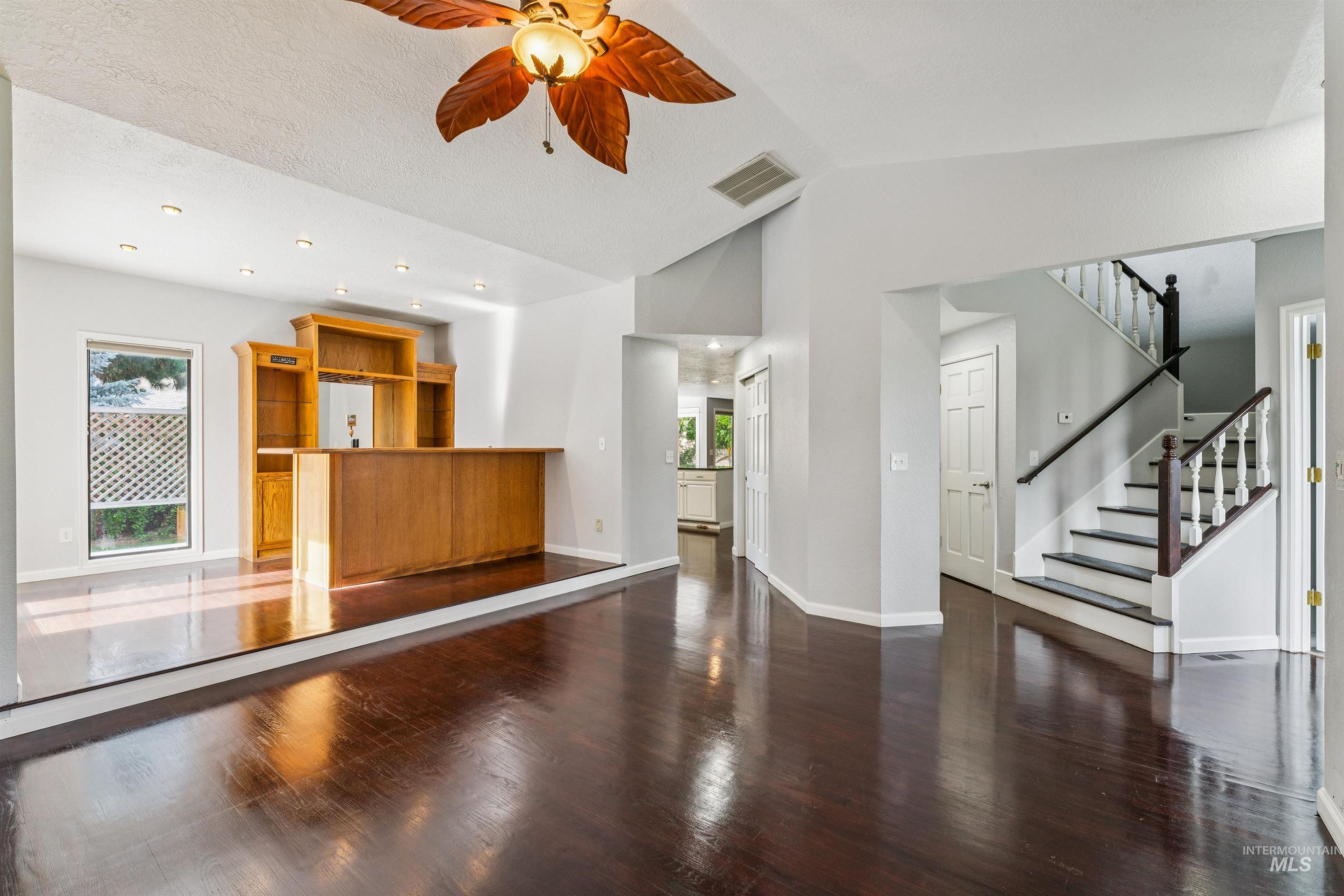 9831 W Ripley St, Boise, Idaho 83704, 6 Bedrooms, 4 Bathrooms, Residential For Sale, Price $755,990, 98992445