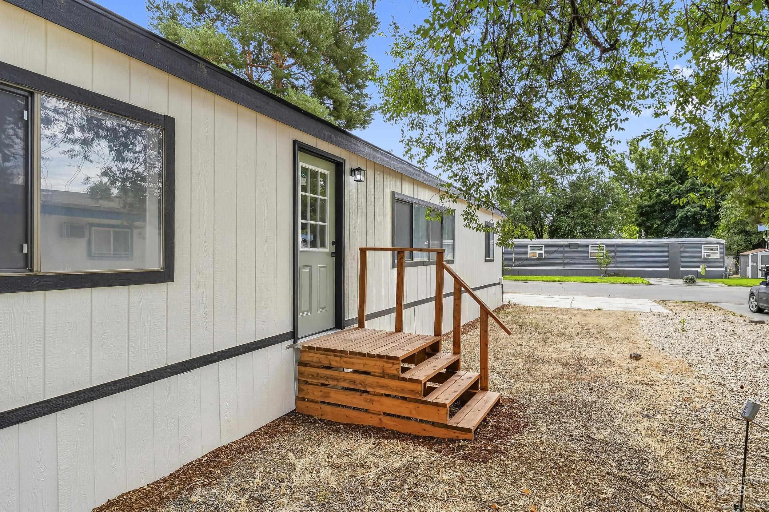 543 Silver City Dr, Boise, Idaho 83713, 4 Bedrooms, 2 Bathrooms, Residential For Sale, Price $114,900,MLS 98992448