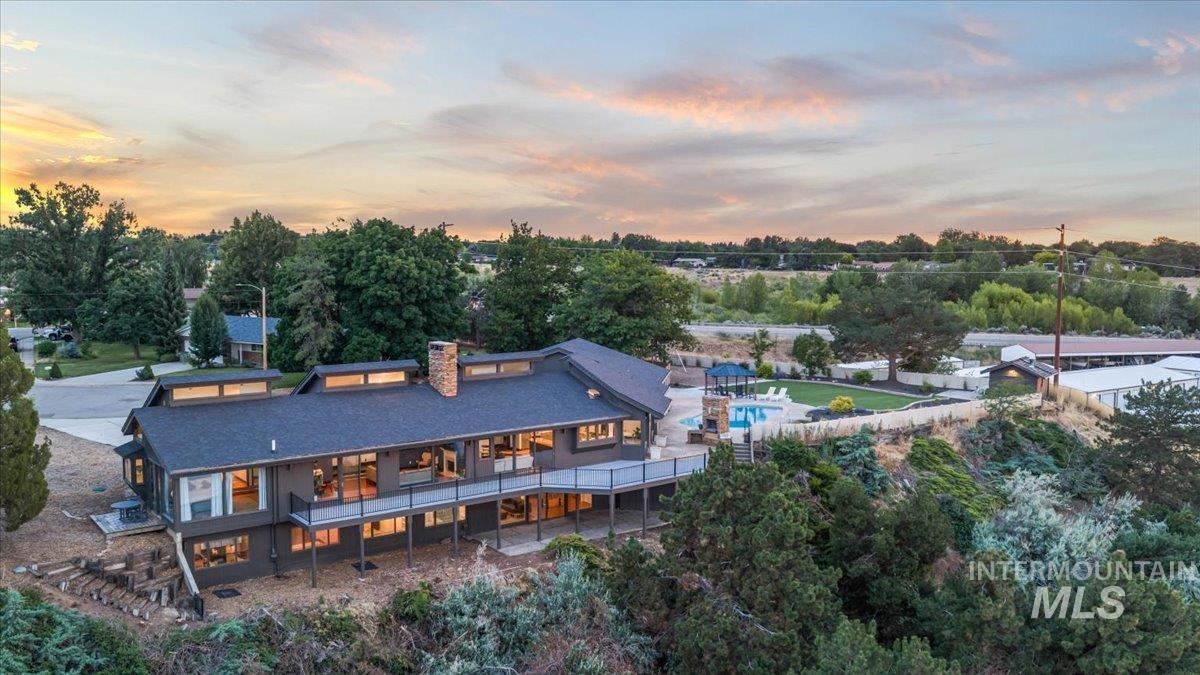 5290 N Sorrento Dr, Boise, Idaho 83704, 6 Bedrooms, 4.5 Bathrooms, Residential For Sale, Price $1,575,000, 98992450