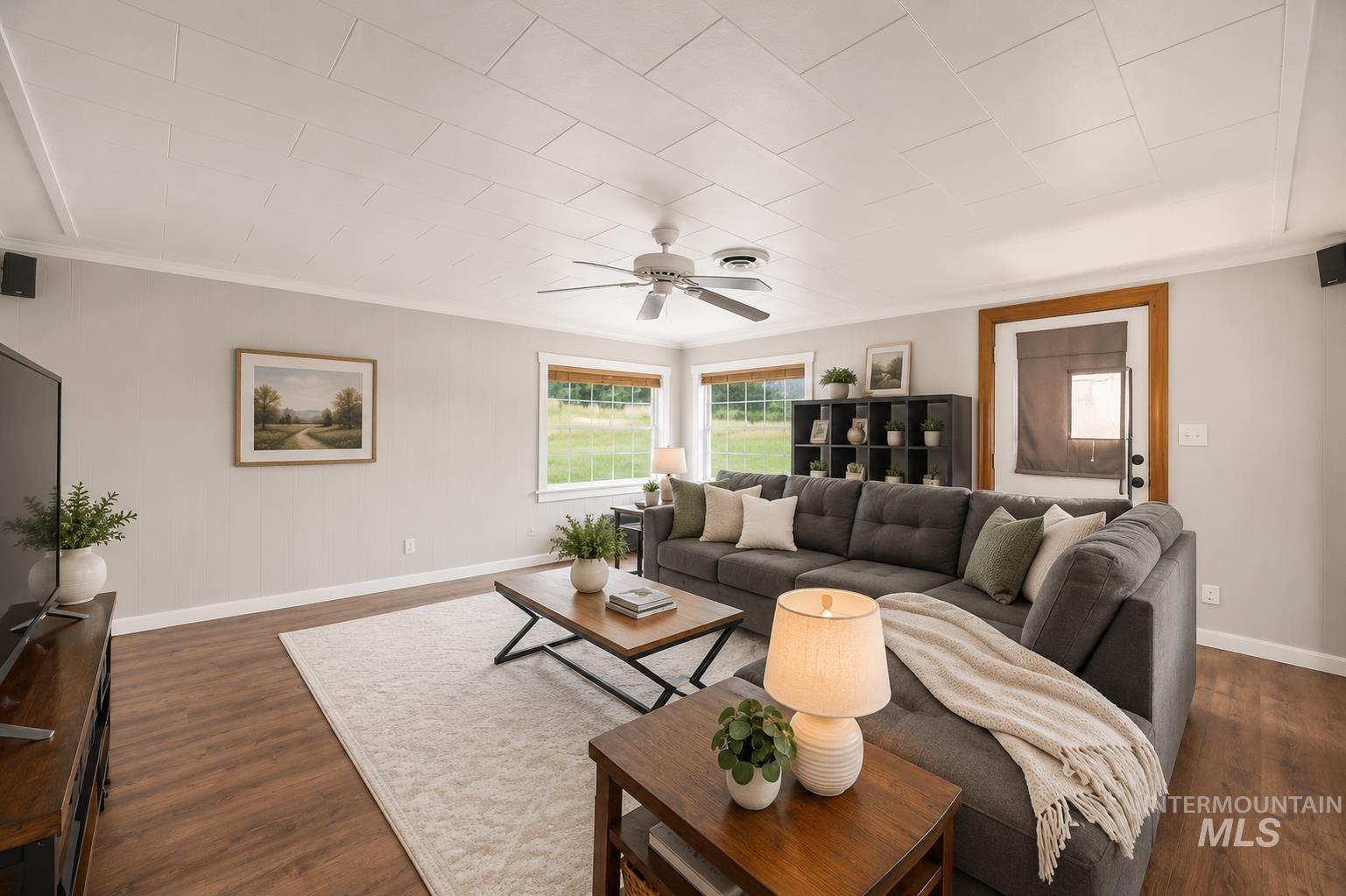 259 Highway 12, Pomeroy, Washington 99347, 3 Bedrooms, 2 Bathrooms, Residential For Sale, Price $294,500,MLS 98992452