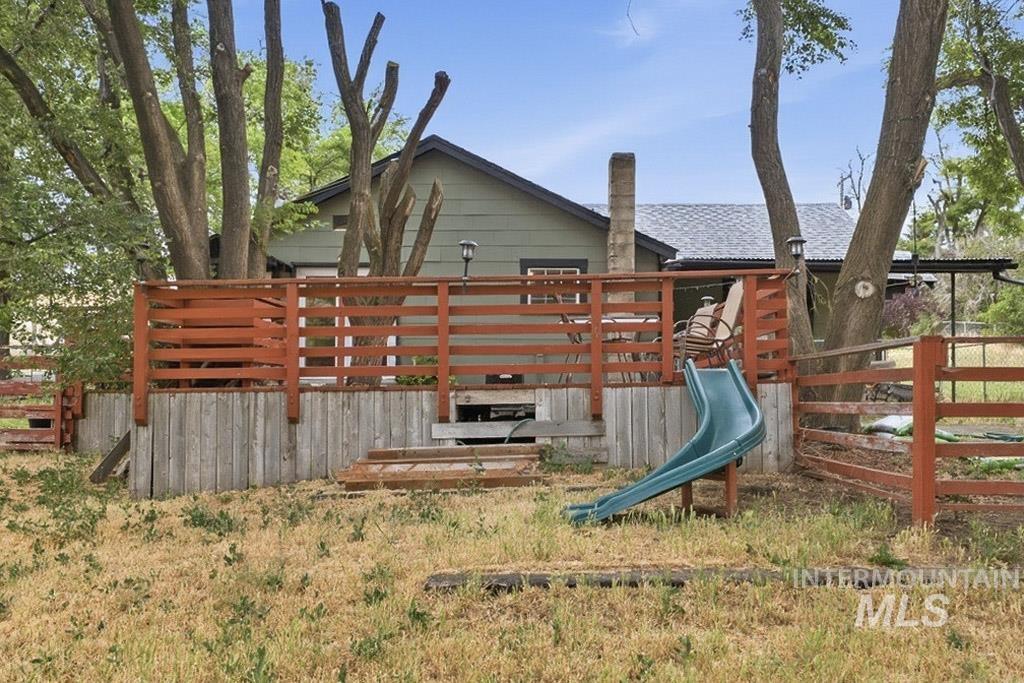 259 Highway 12, Pomeroy, Washington 99347, 3 Bedrooms, 2 Bathrooms, Residential For Sale, Price $294,500,MLS 98992452