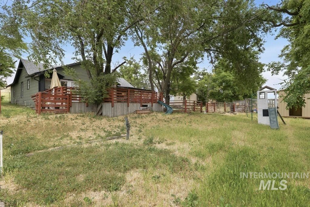 259 Highway 12, Pomeroy, Washington 99347, 3 Bedrooms, 2 Bathrooms, Residential For Sale, Price $294,500,MLS 98992452